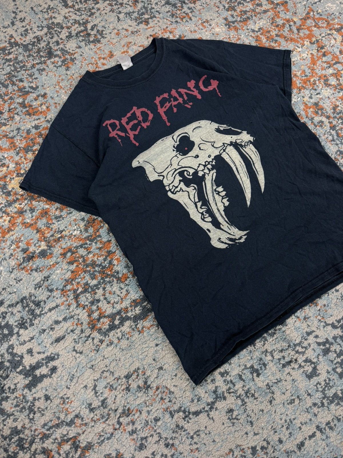 Band Tees Rare vintage 00s Red Fang graphic band tee portland oregon Size US M / EU 48-50 / 2 - 2 Thumbnail