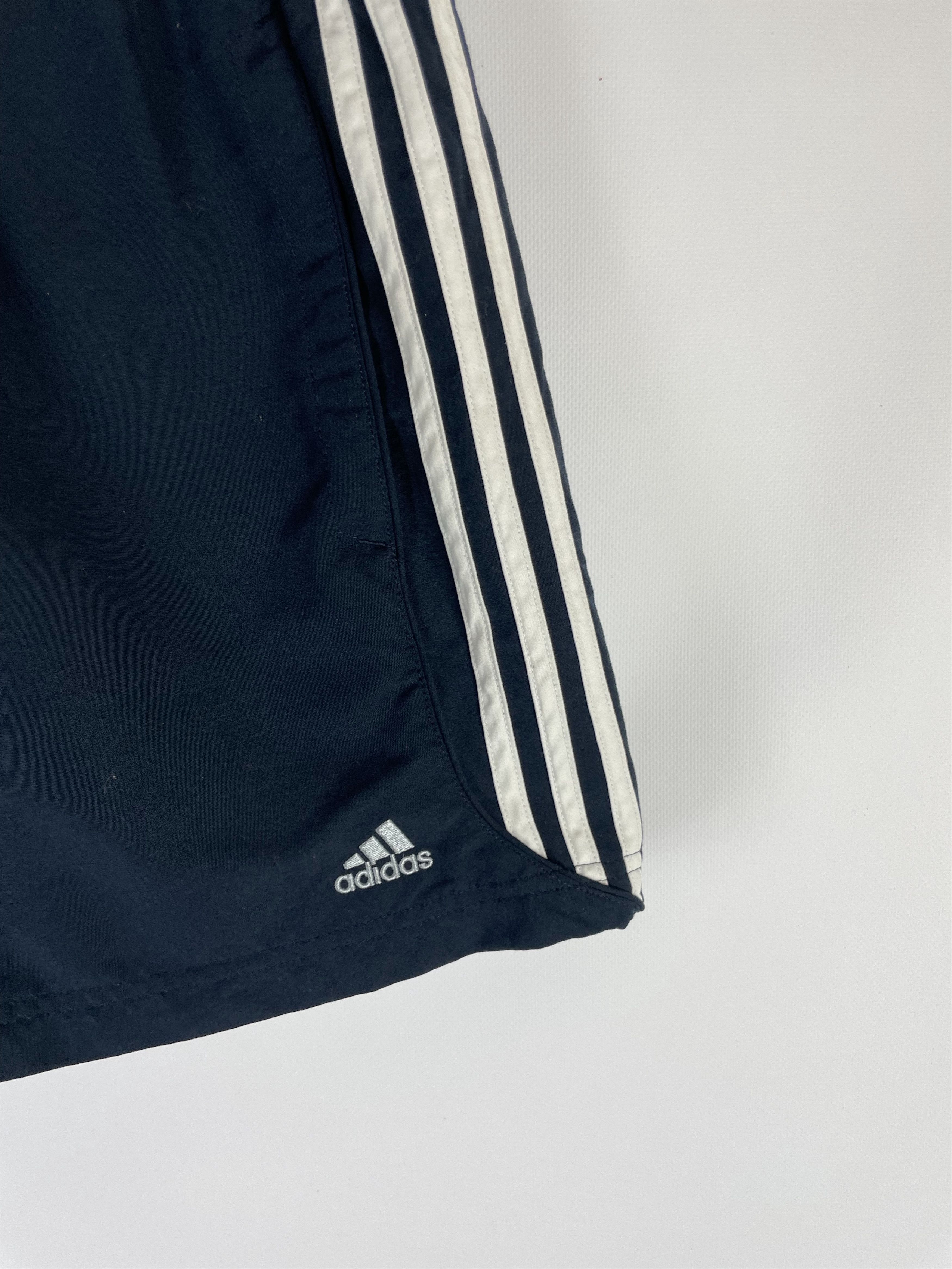 Adidas Vintage Adidas Shorts Y2k Size US 32 / EU 48 - 4 Thumbnail