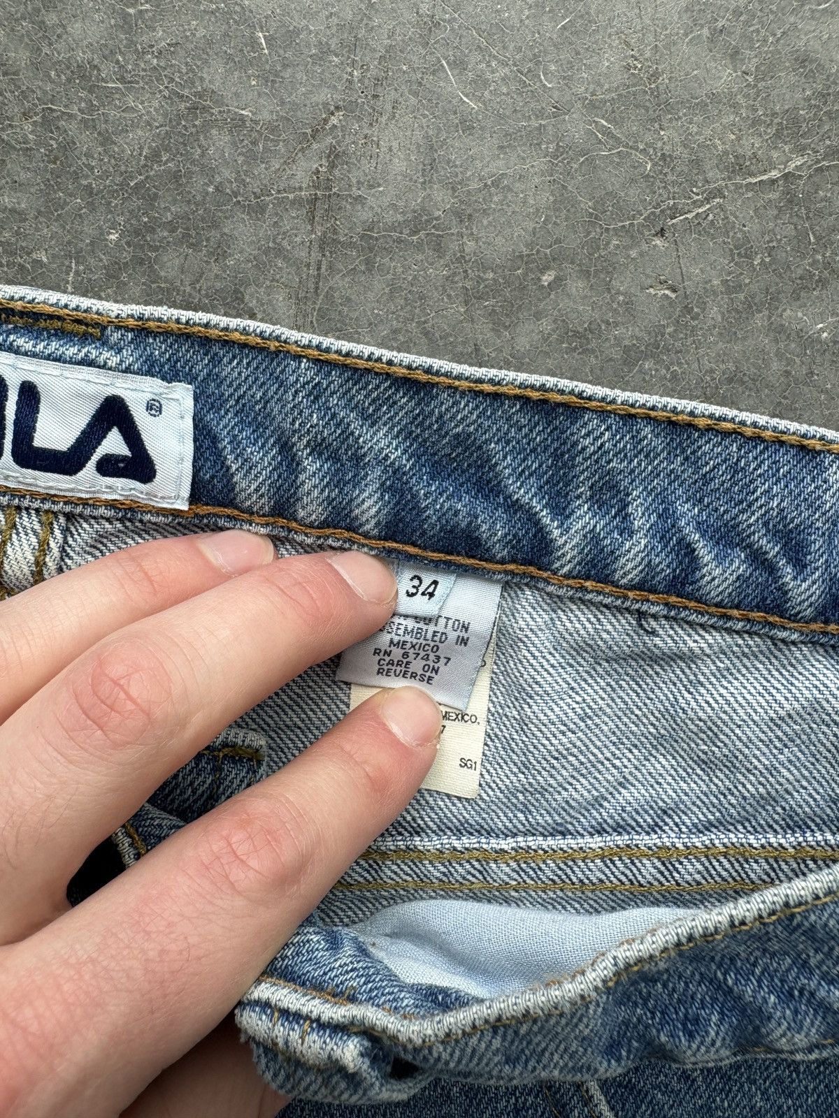 Vintage Vintage 90s Fila Baggy Denim Jeans Size US 34 / EU 50 - 7 Thumbnail