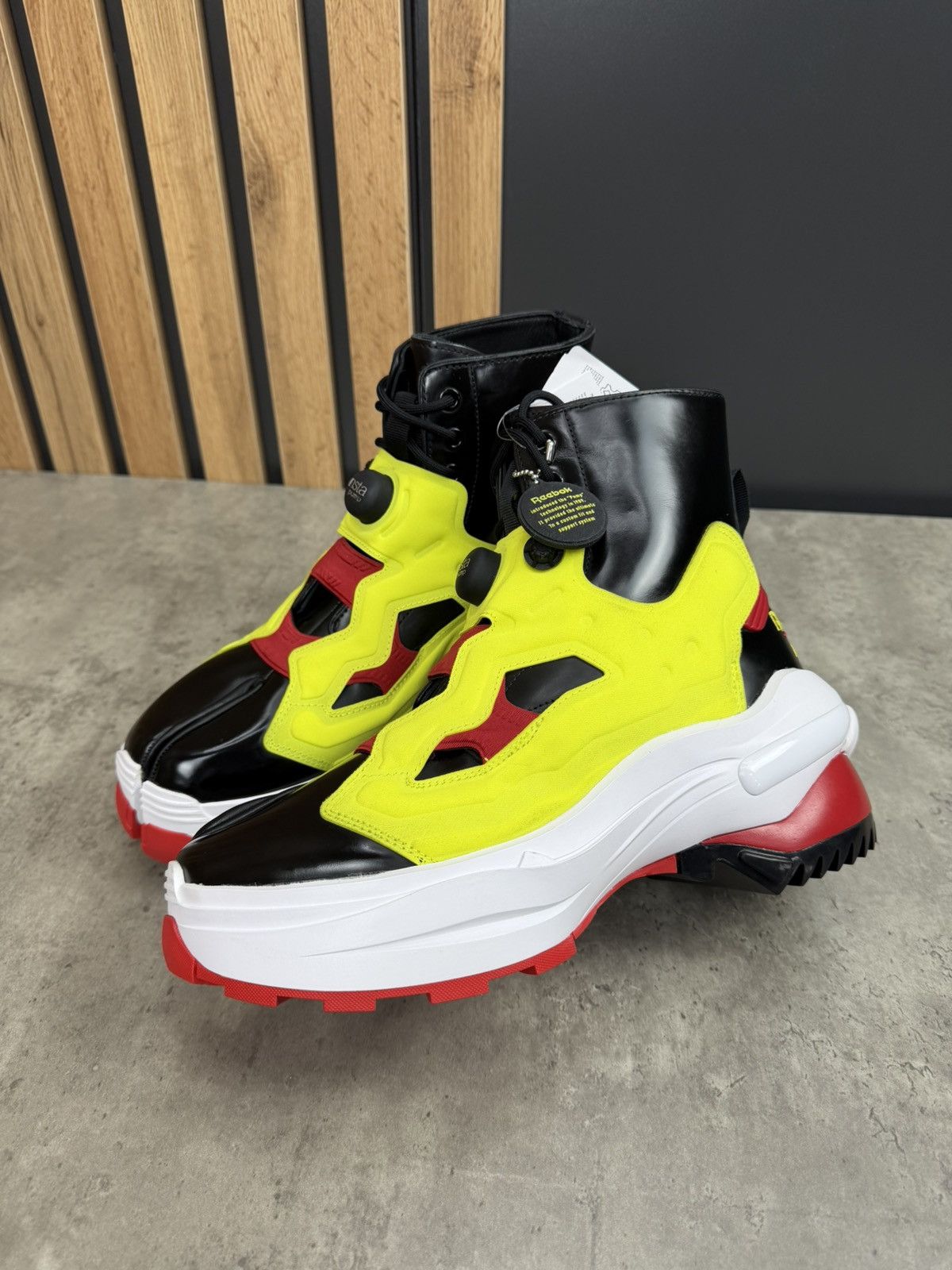 Maison Margiela Maison Margiela x Reebok Tabi Instapump Fury Oxford High Size US 10 / EU 43 - 8 Thumbnail