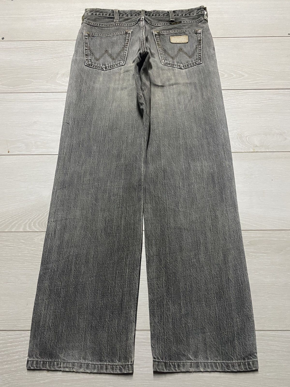 Wrangler Vintage Wrangler Faded Wash Distressed Jeans Size US 29 - 2 Thumbnail