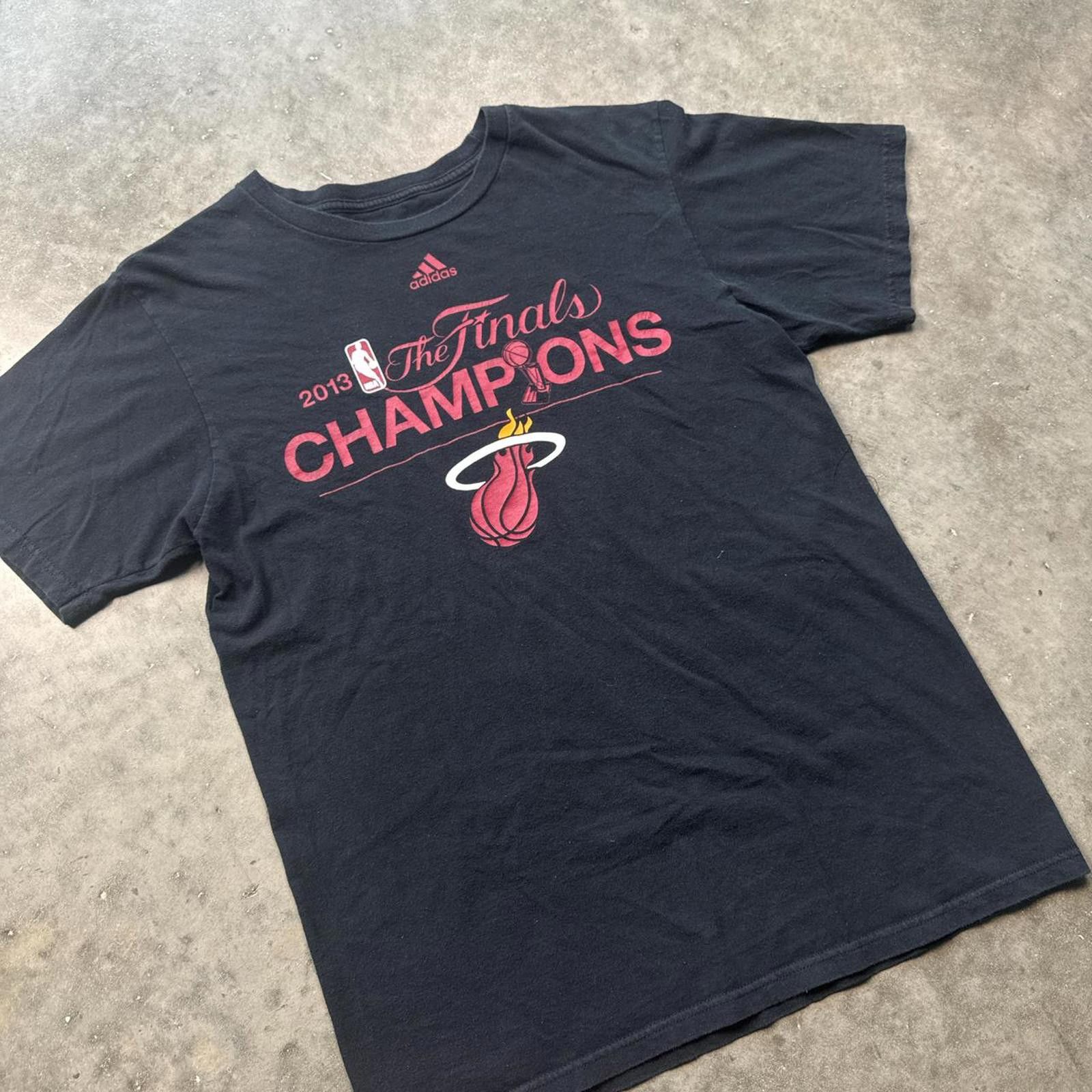 Adidas 2013 Miami Heat NBA Champions Adidas T-Shirt Size US M / EU 48-50 / 2 - 3 Thumbnail