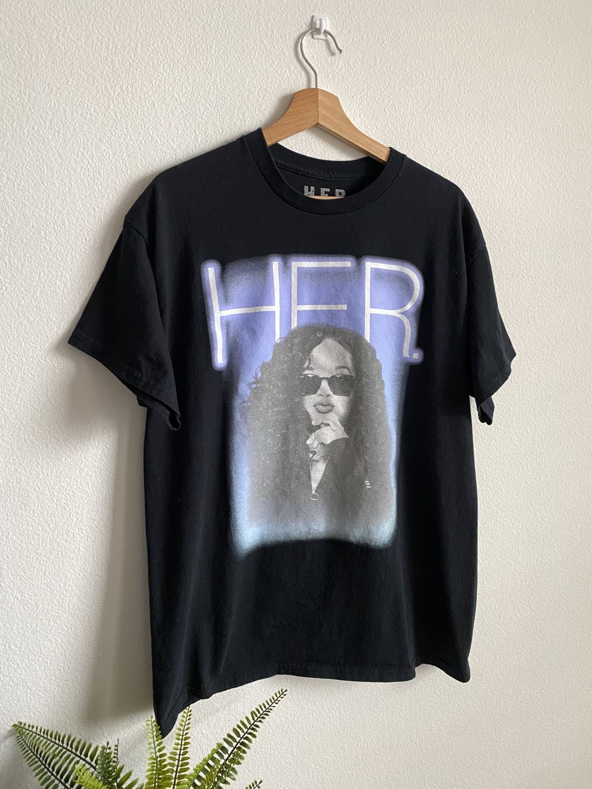 Other HER Rap Tee Size US L / EU 52-54 / 3 - 2 Thumbnail