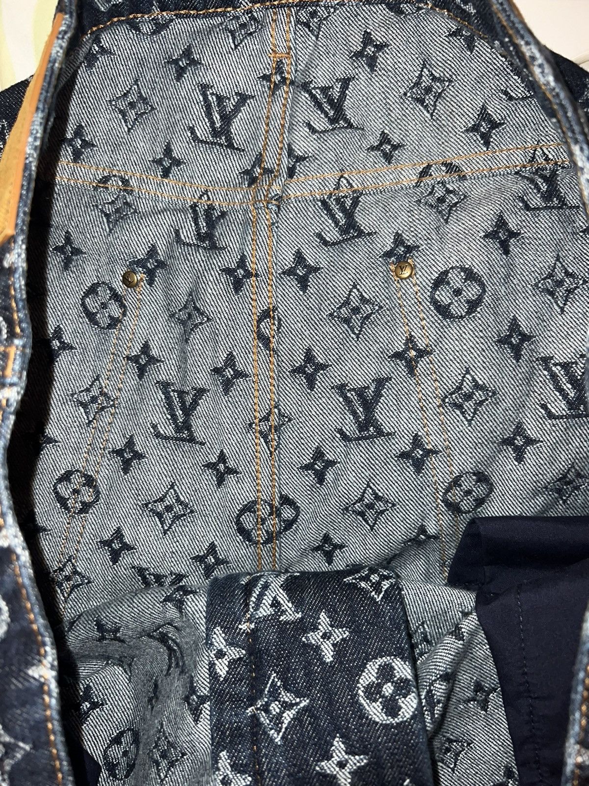 Louis Vuitton Louis Vuitton Monogram Denim Size US 40 / EU 56 - 9 Thumbnail