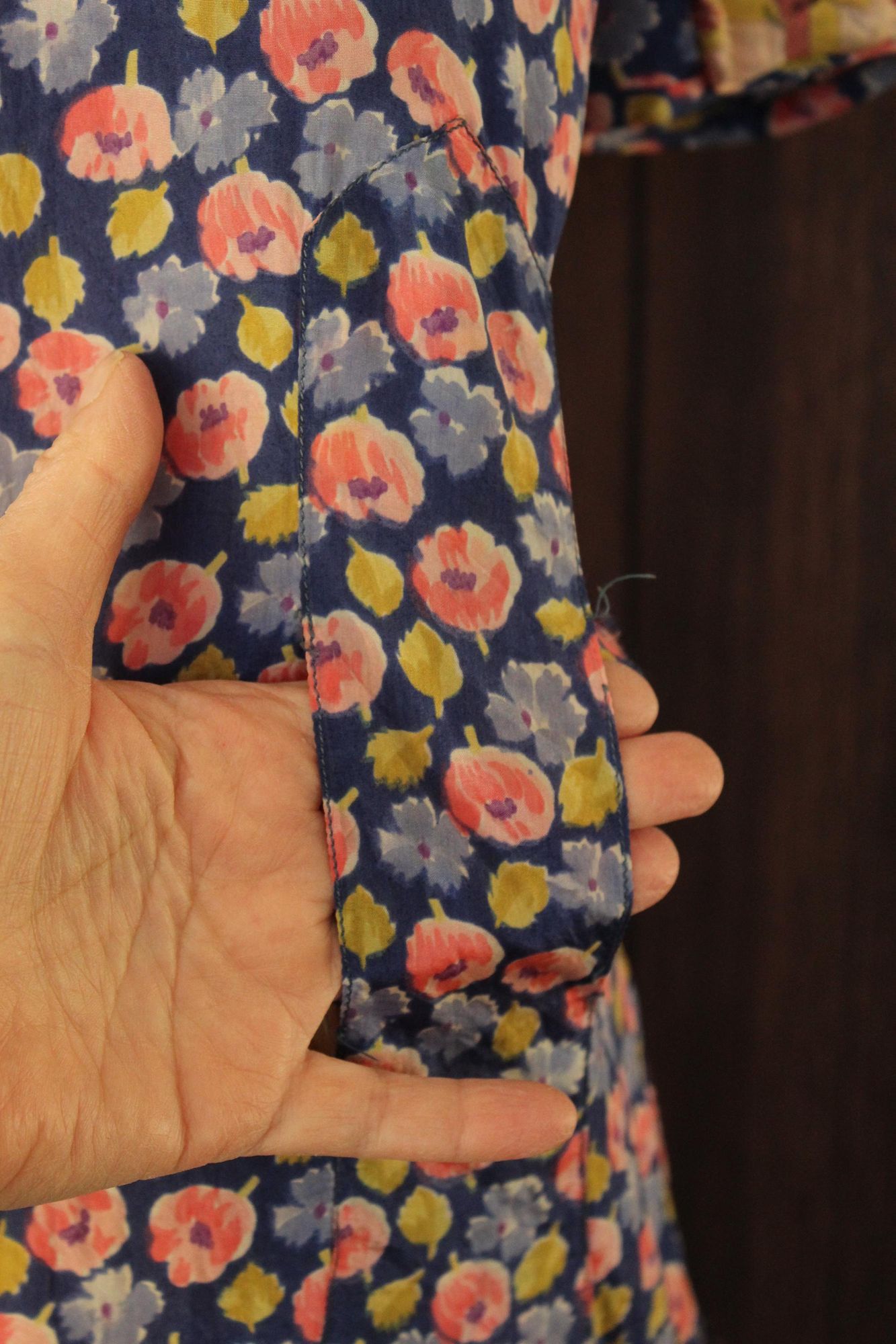 Other Vintage Antique 1920s Dress, Silk Blue and Pink Floral Print Size M / US 6-8 / IT 42-44 - 4 Thumbnail