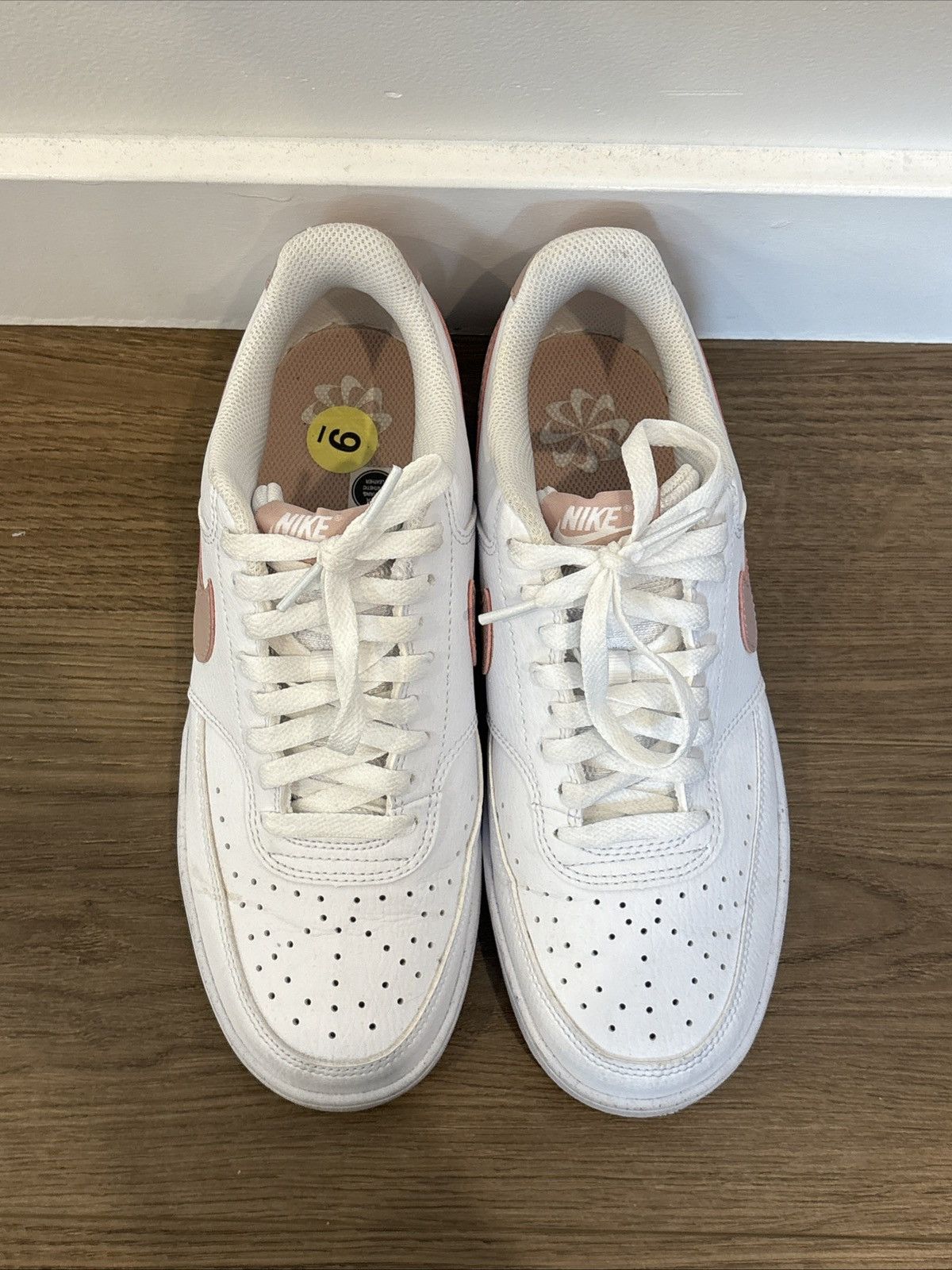 Nike Nike Court Vision Low Women’s Size 9 White/Pink Oxford Size US 9 / IT 39 - 3 Thumbnail