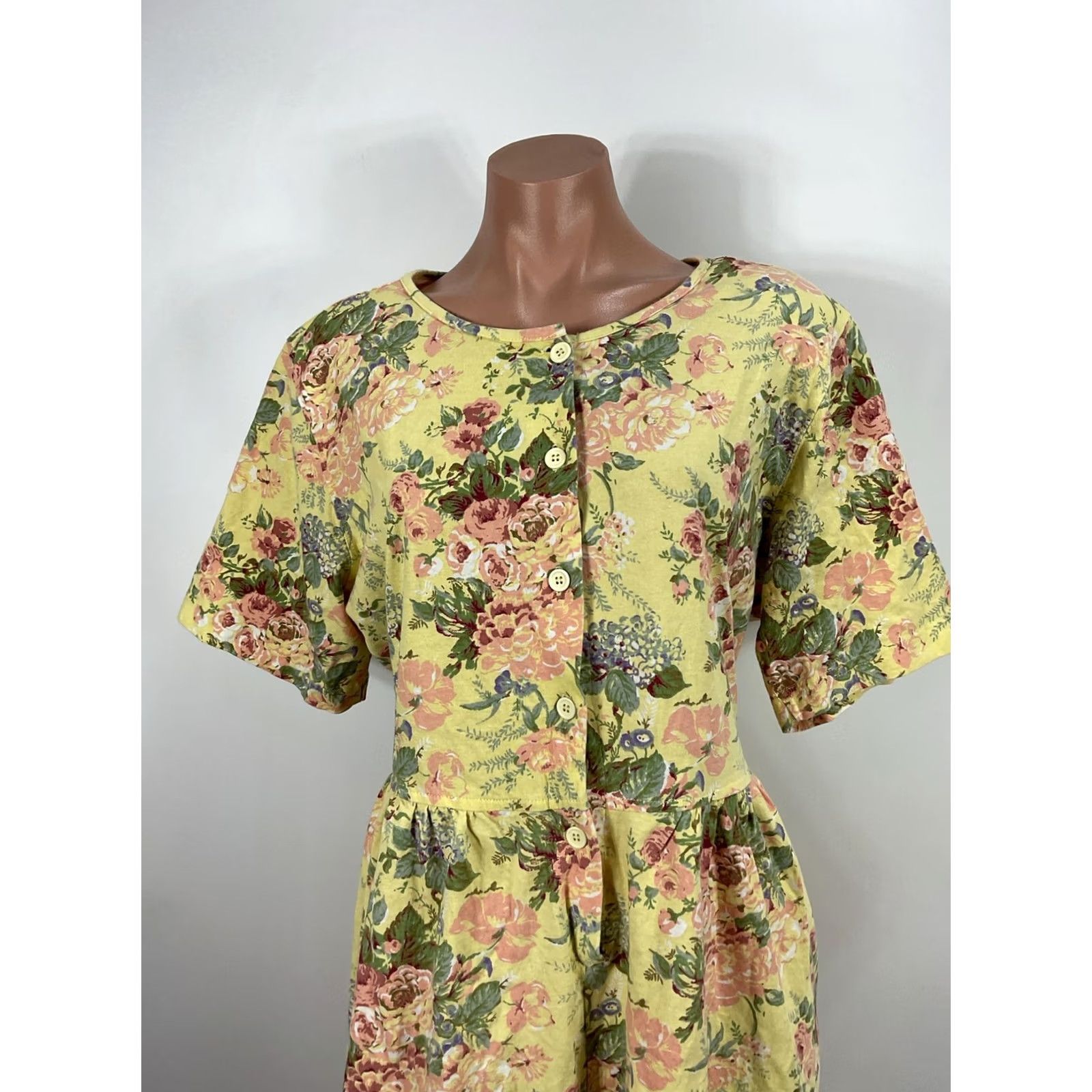Vintage New Look Dress Womens 1XL Yellow Floral Cottagecore Puffy Sleeves V-Waist Button Pleated 80s, Women's — image 3 of 6