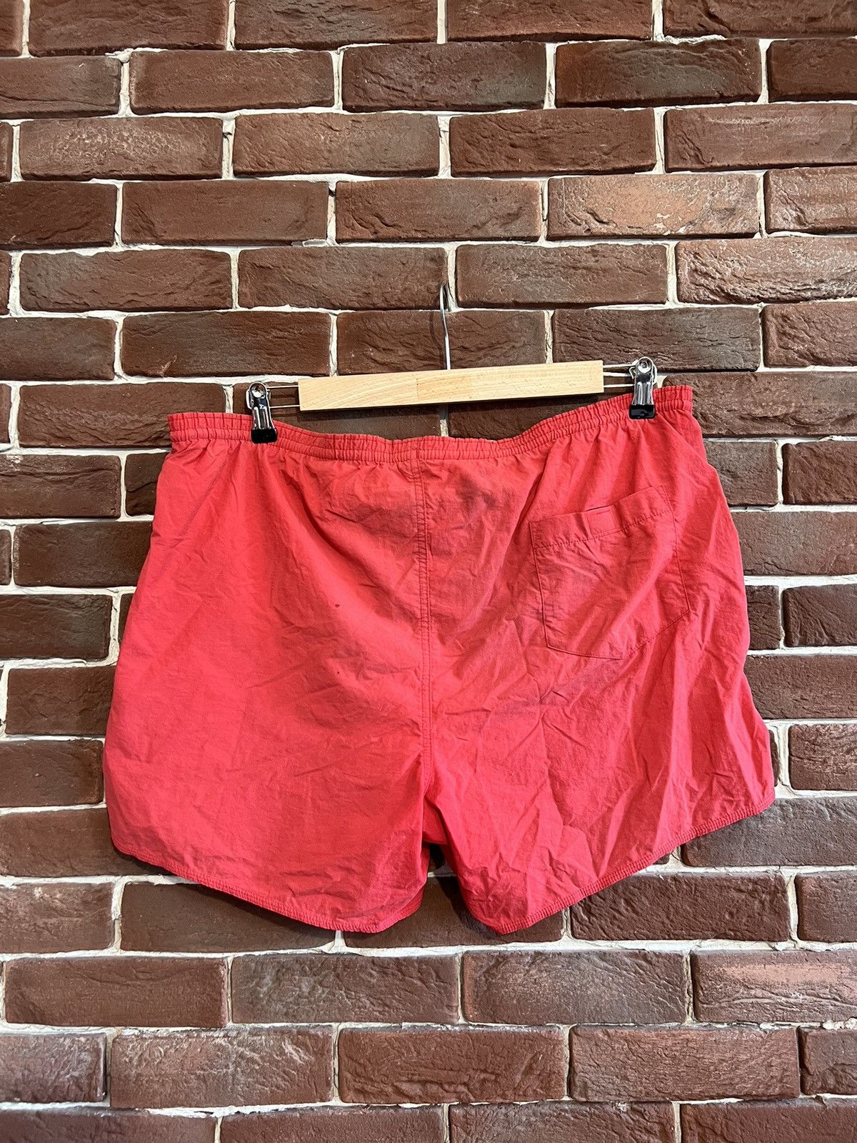 Nike Nike Vintage 90s Swoosh Shorts Rare Red Red Streetwear Size US 34 / EU 50 - 2 Thumbnail