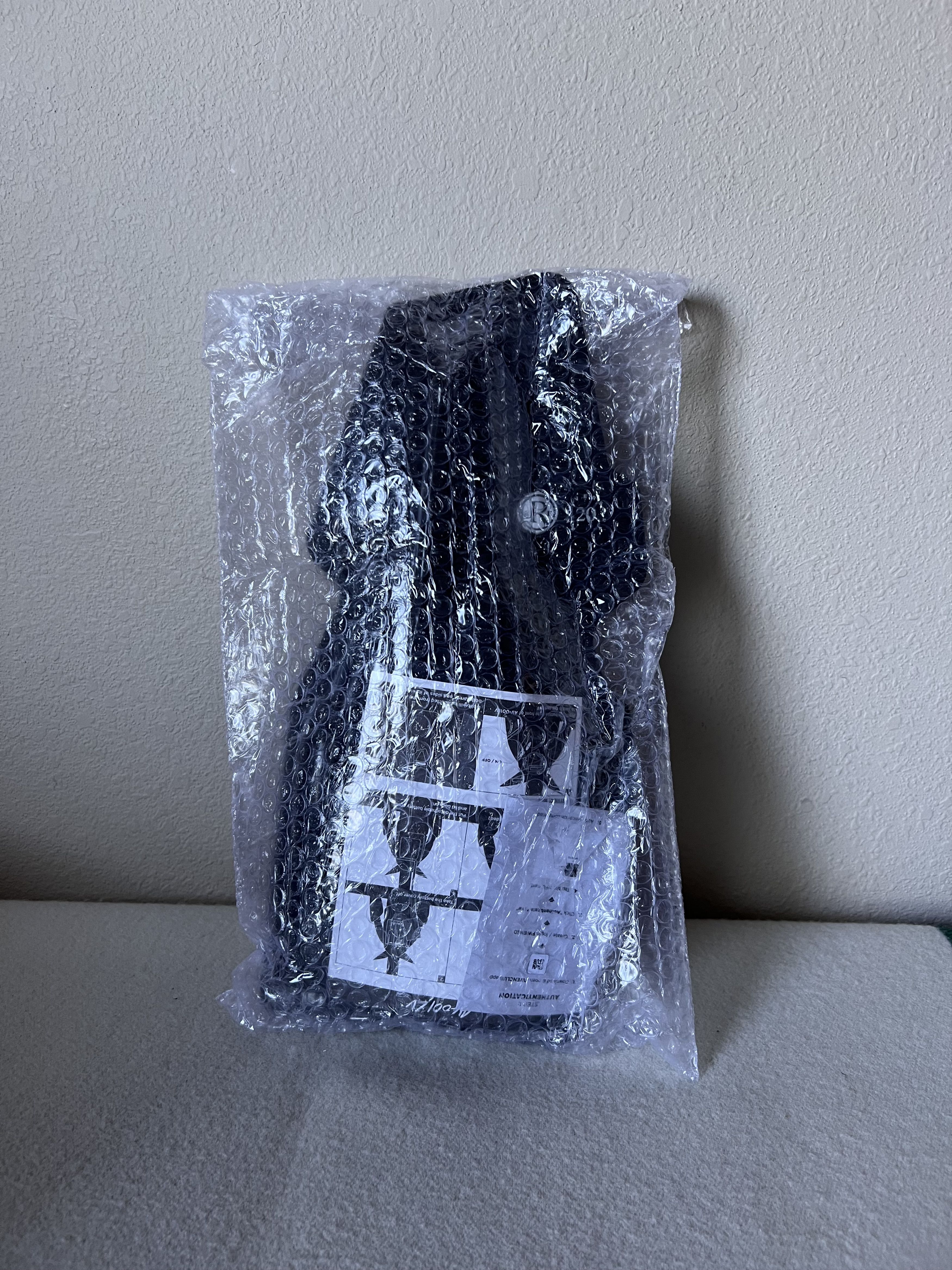 Futura Futura AV-001LV Light Up Sculpture Size ONE SIZE - 6 Thumbnail
