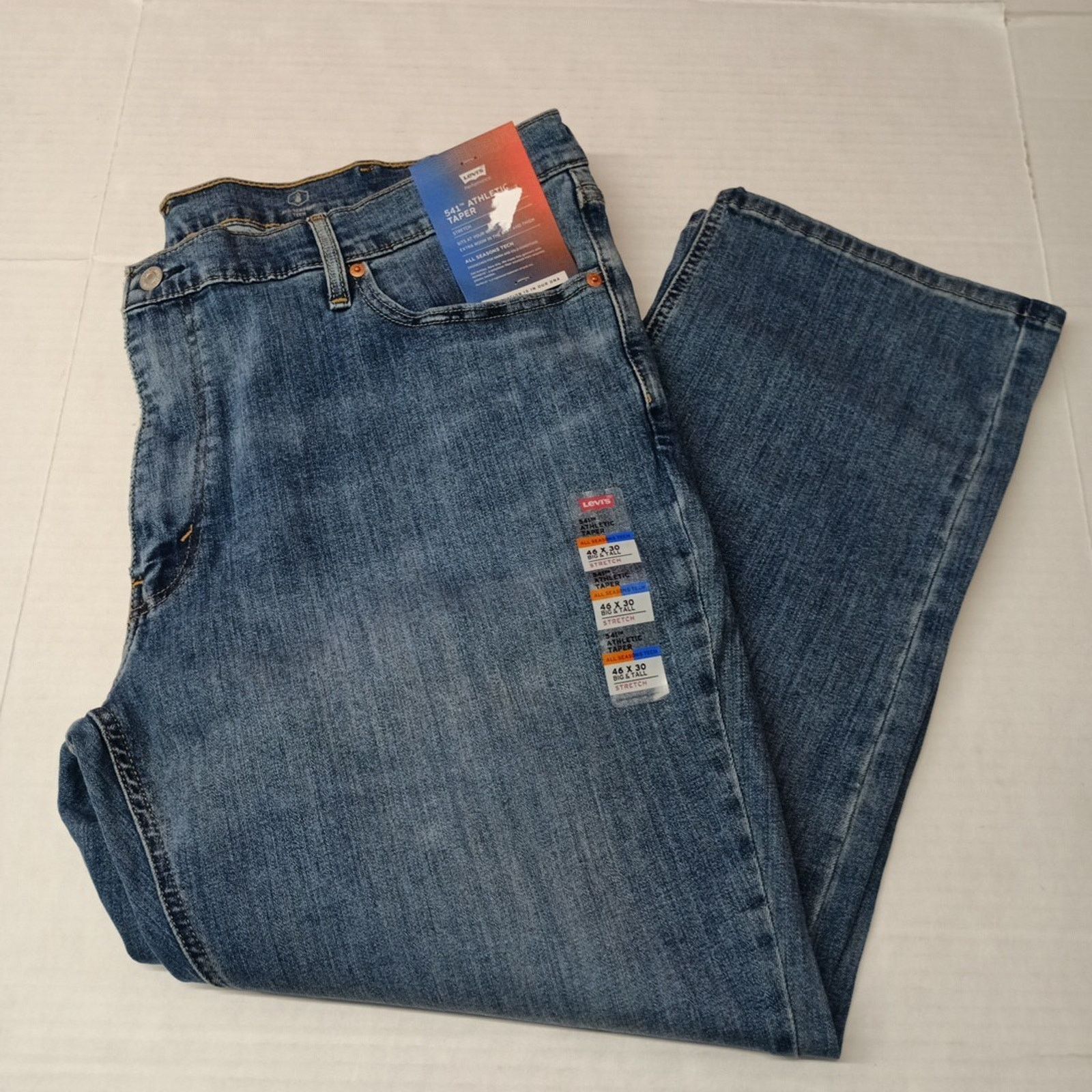 Levi's Levi's 541 Athletic Taper Jeans Men's 46x30 Blue Stretch Size US 44 / EU 60 - 1 Thumbnail