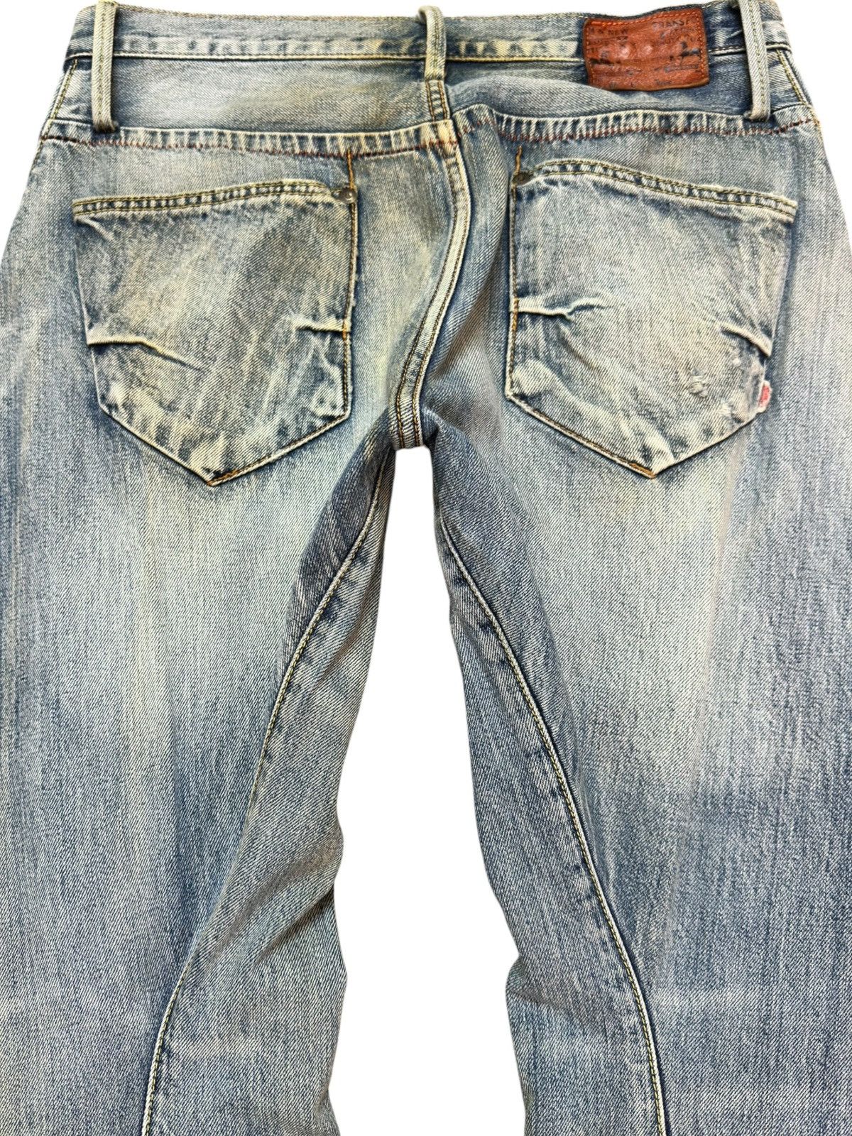 Who Decides War Vintage RNA.Inc Twisted Legs Faded Grunge Denim Size US 31 - 6 Thumbnail