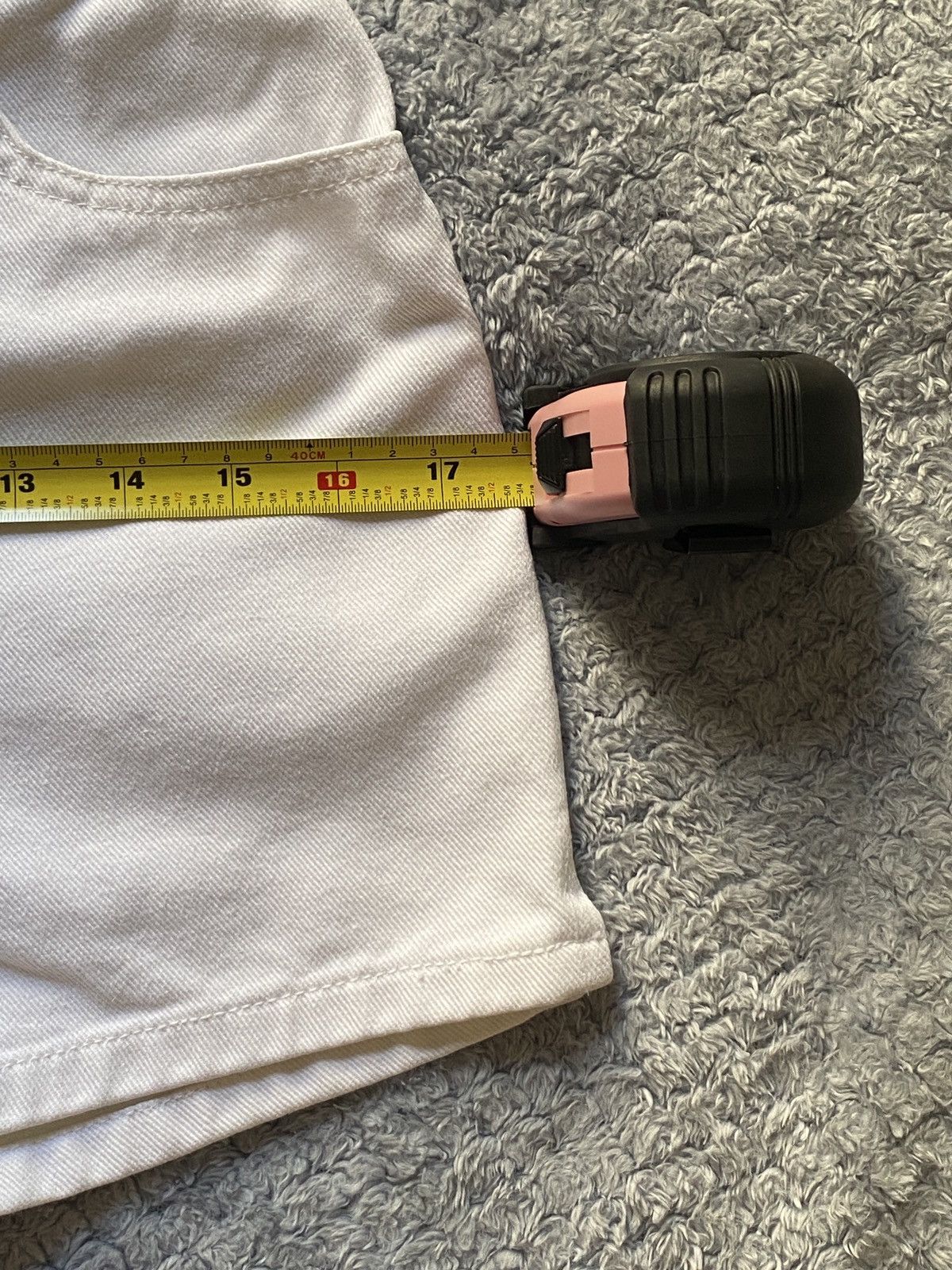Arizona Jean Co. Arizona High-Rise White Denim Shorts Size 25" / US 0 / IT 36 - 7 Thumbnail