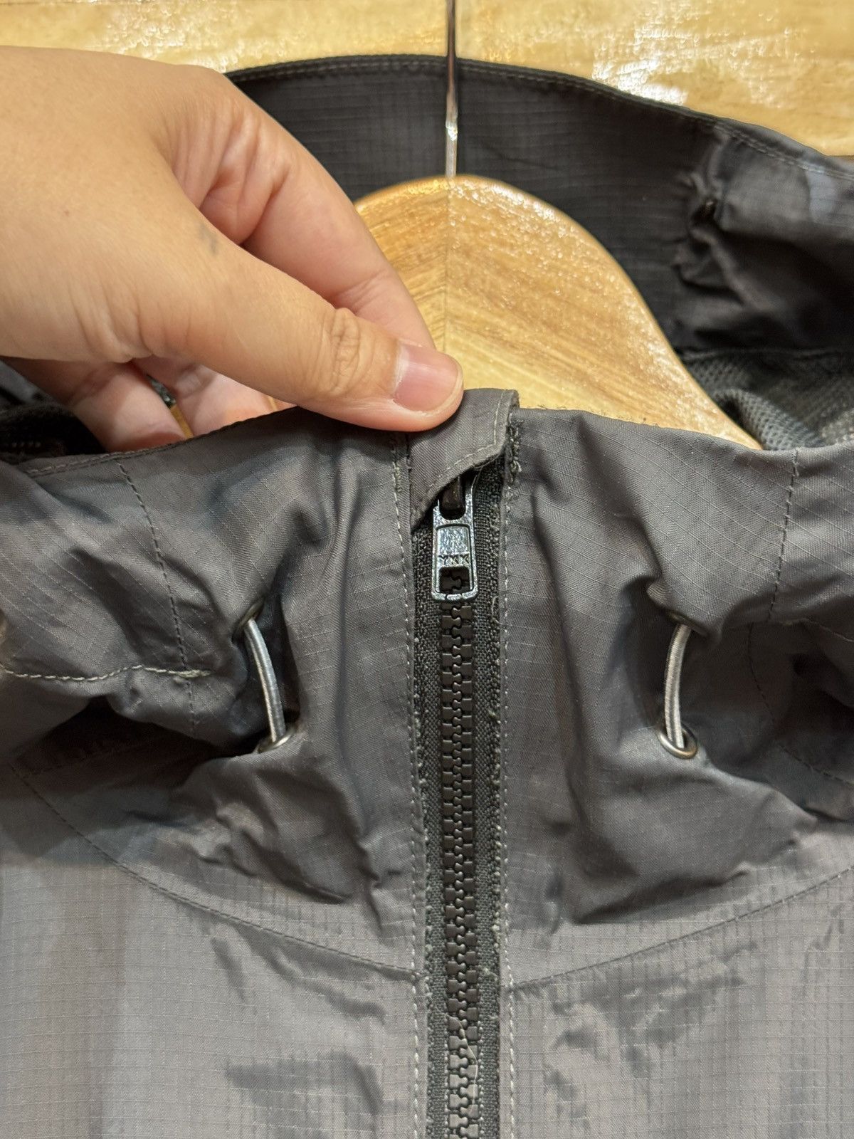 Mountain Hardwear Mountain Hardware Full-Zip Jacket Size US L / EU 52-54 / 3 - 7 Thumbnail