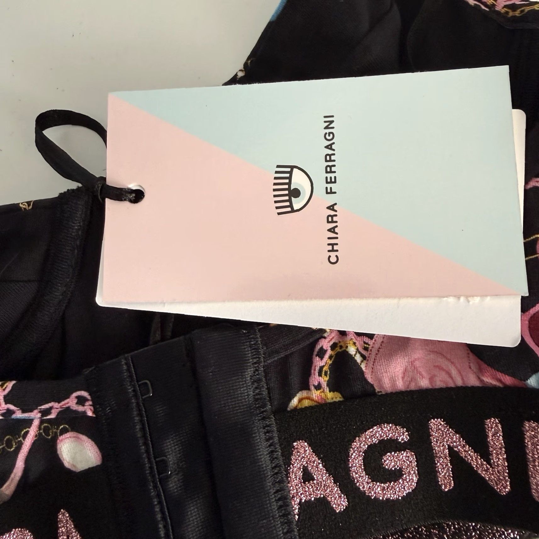 Chiara Ferragni **Chiara Ferragni Bustier Bralette Bra Black Logo Print US 32 XS** User: **Chiara Ferragni Bustier Bralette Bra Black Logo Print Size US 32 XS** Size ONE SIZE - 3 Thumbnail