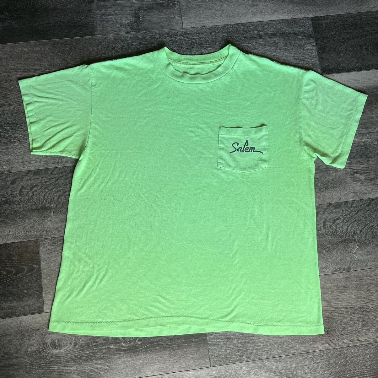Vintage Vintage 90s Salem Cigarettes Fresh on the Scene Pocket Tee Size US XL / EU 56 / 4 - 1 Thumbnail