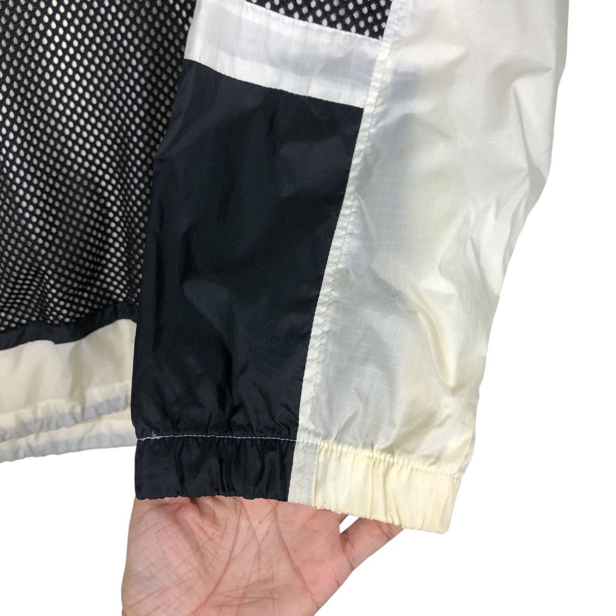 Japanese Brand 📌Vintage Anorak Windbreaker Jacket Pull Over Asics Rare Size US L / EU 52-54 / 3 - 16 Thumbnail
