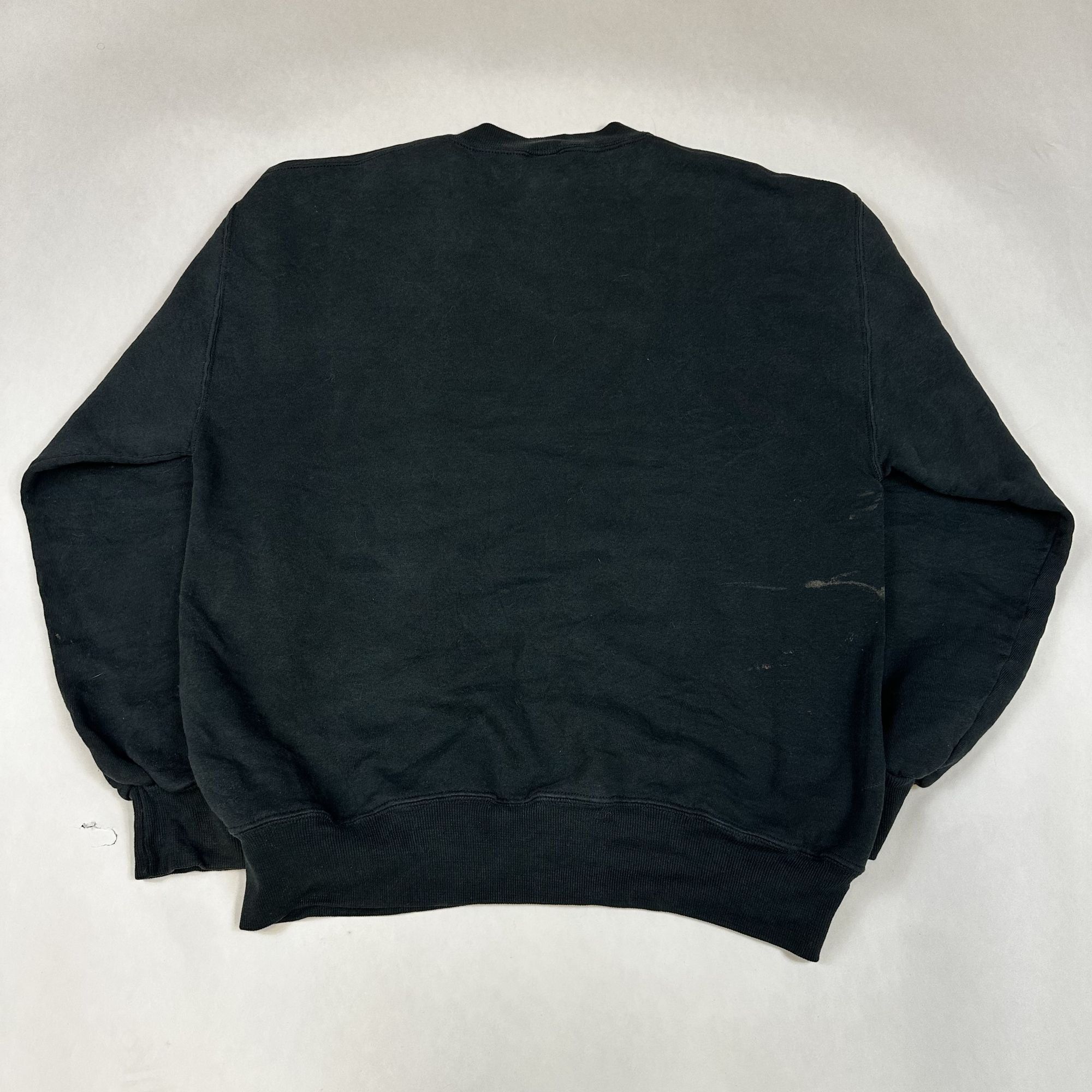 Russell Athletic Vintage Russell Athletic Black Crewneck Sweatshirt M Cotton Size US M / EU 48-50 / 2 - 2 Thumbnail