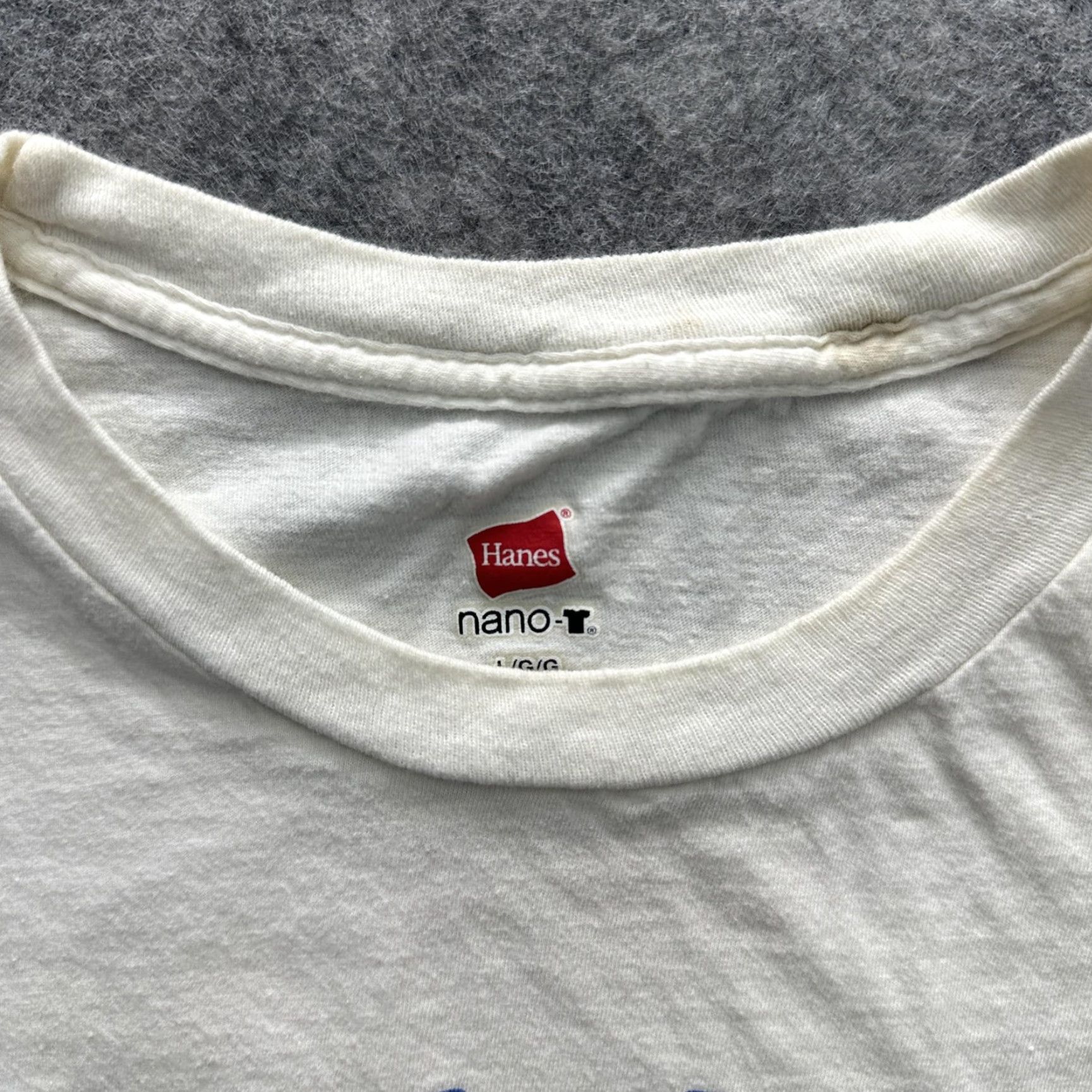 Hanes VINTAGE Bud Light Shirt Mens L White Blue Beer Graphic Promo Hanes Nano-T Size US L / EU 52-54 / 3 - 7 Thumbnail