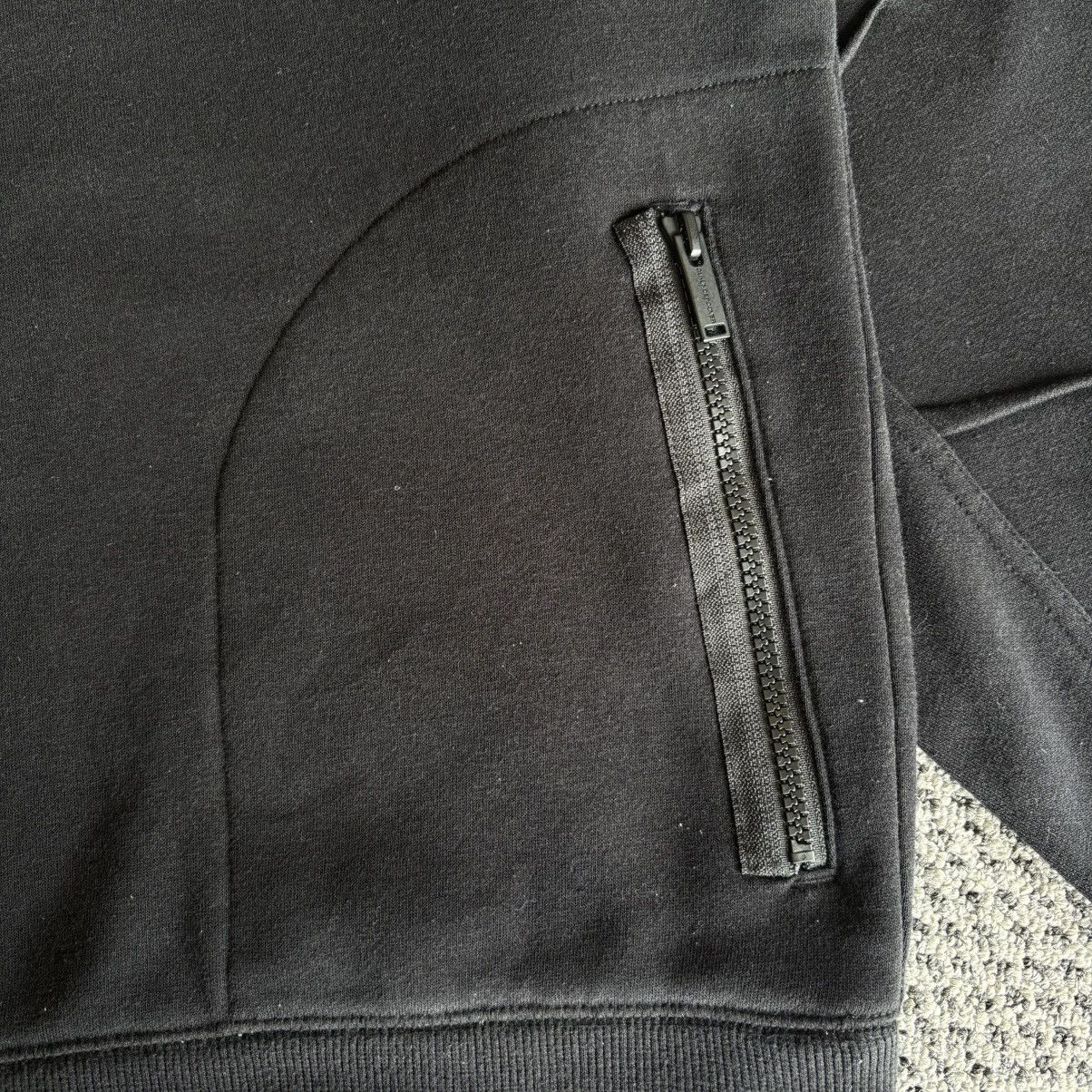 GU × Undercover Undercover X GU Freedom Noise Sweatshirt Size US M / EU 48-50 / 2 - 4 Thumbnail