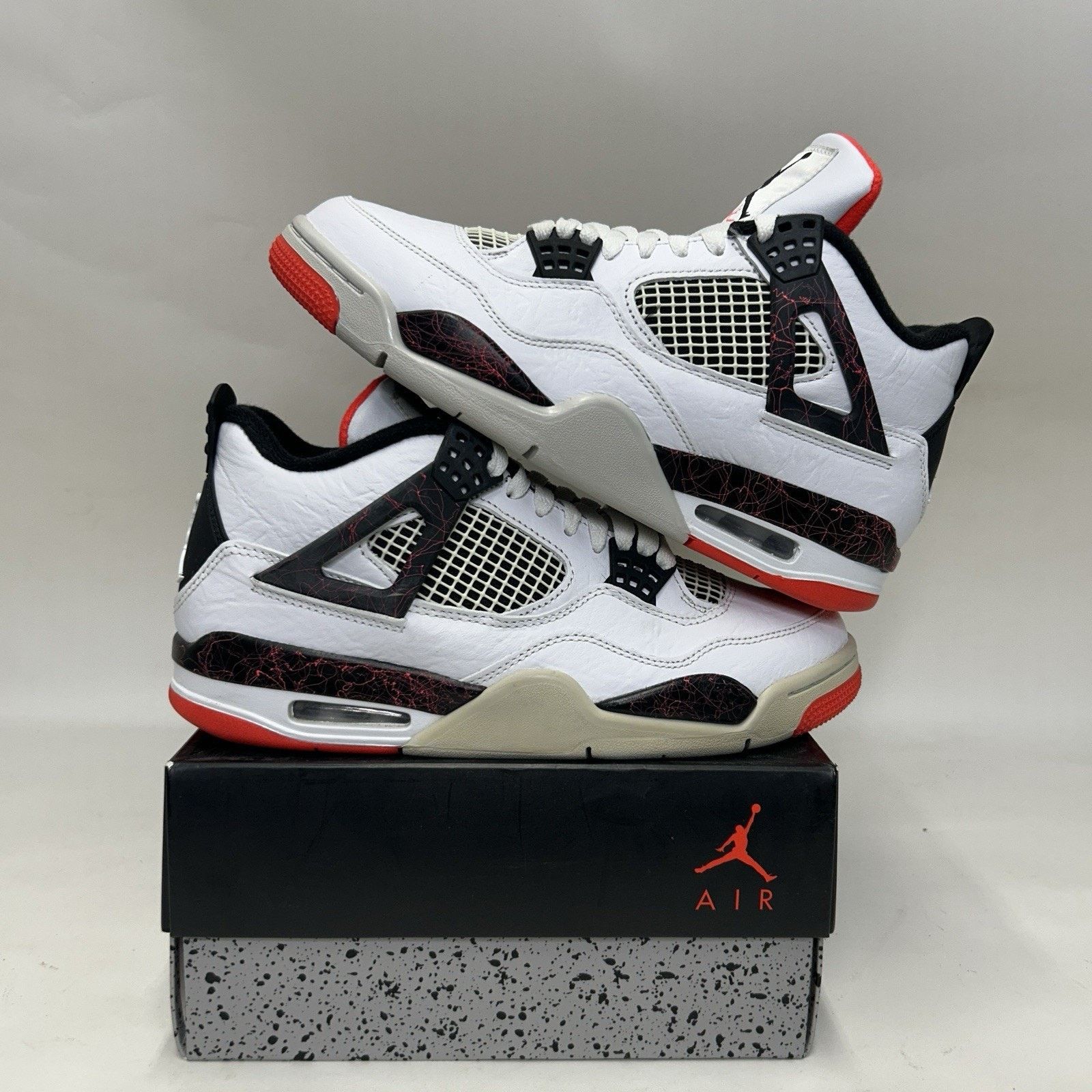 Jordan Brand Nike Air Jordan 4 Retro “Flight Nostalgia/Pale Citron” Size US 8.5 / EU 41-42 - 1 Thumbnail