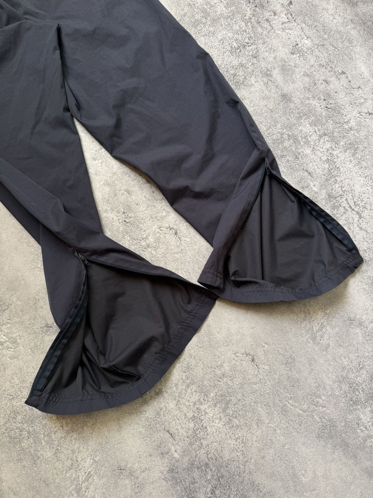 Nike Vintage Nike Sweatpants Size US 30 / EU 46 - 14 Thumbnail