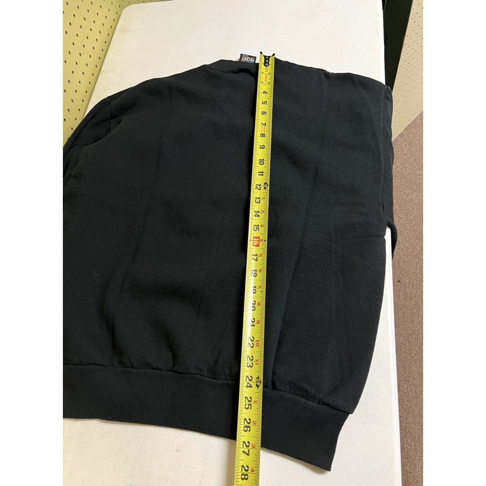 Mickey Unlimited VINTAGE Mickey Unlimited Embroidered Crewneck Sweatshirt Men's Large Black 90s Disney Logo Graphic Print Pullover Sweatshirt Size US L / EU 52-54 / 3 - 8 Thumbnail