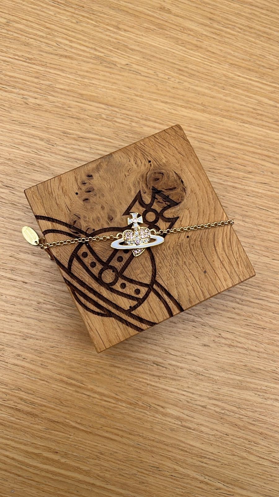 Vivienne Westwood o1f1d3z1025 Size: OS /Reverse Heart Bracelet Gold/Light Blue Size ONE SIZE - 1 Preview