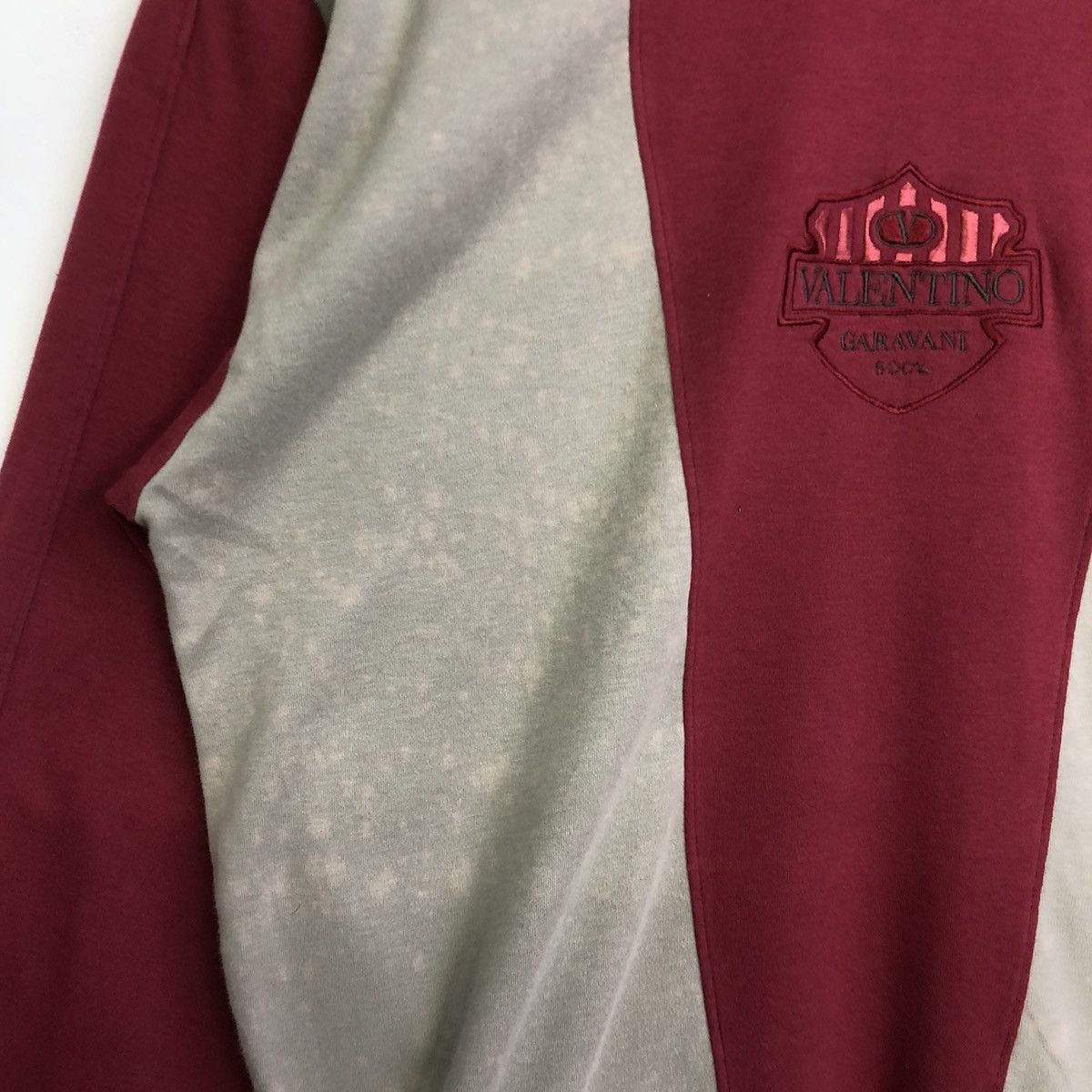 Designer × Valentino × Vintage Vintage Valentino Garavani embriodered logo Sweatshirt Size US M / EU 48-50 / 2 - 7 Thumbnail