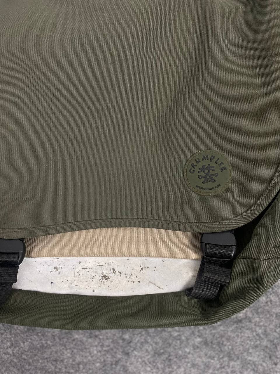 Crumpler vintage y2k crumpler messenger bag nice design Size ONE SIZE - 2 Thumbnail