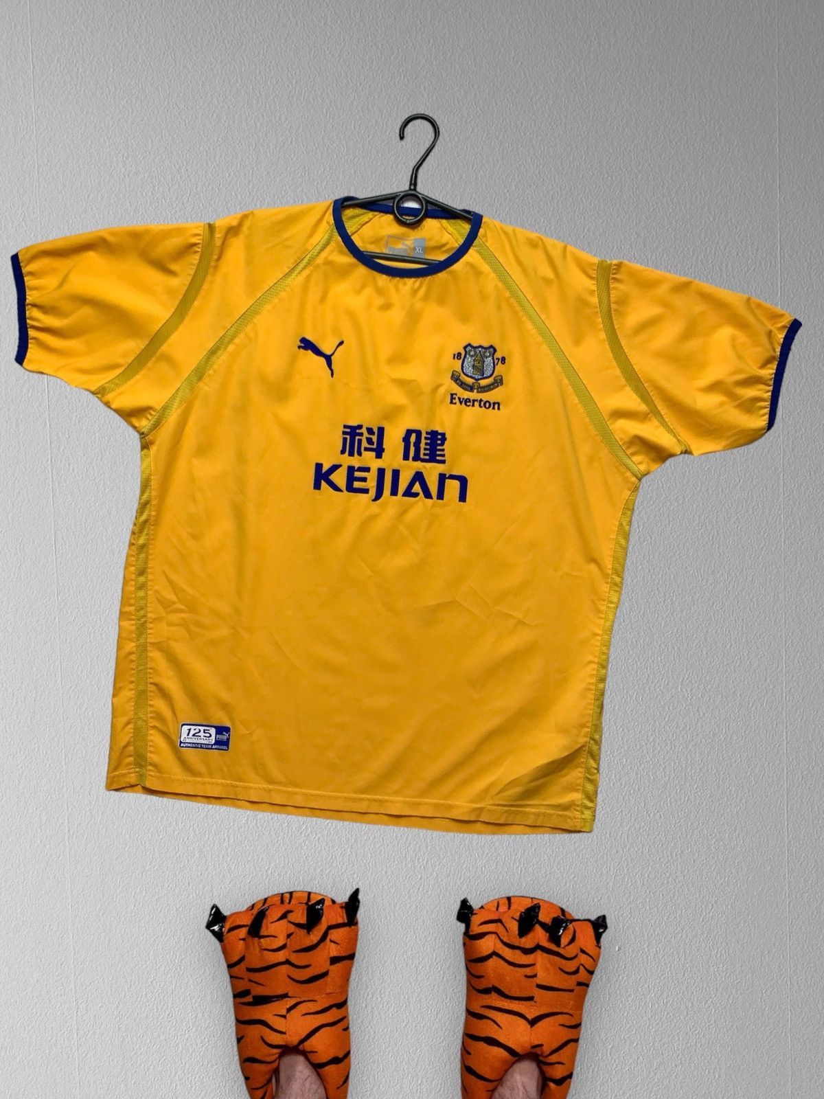 image of Puma x Soccer Jersey Vintage Everton Yellow Soccer Jersey Away, Men's (Size XL)