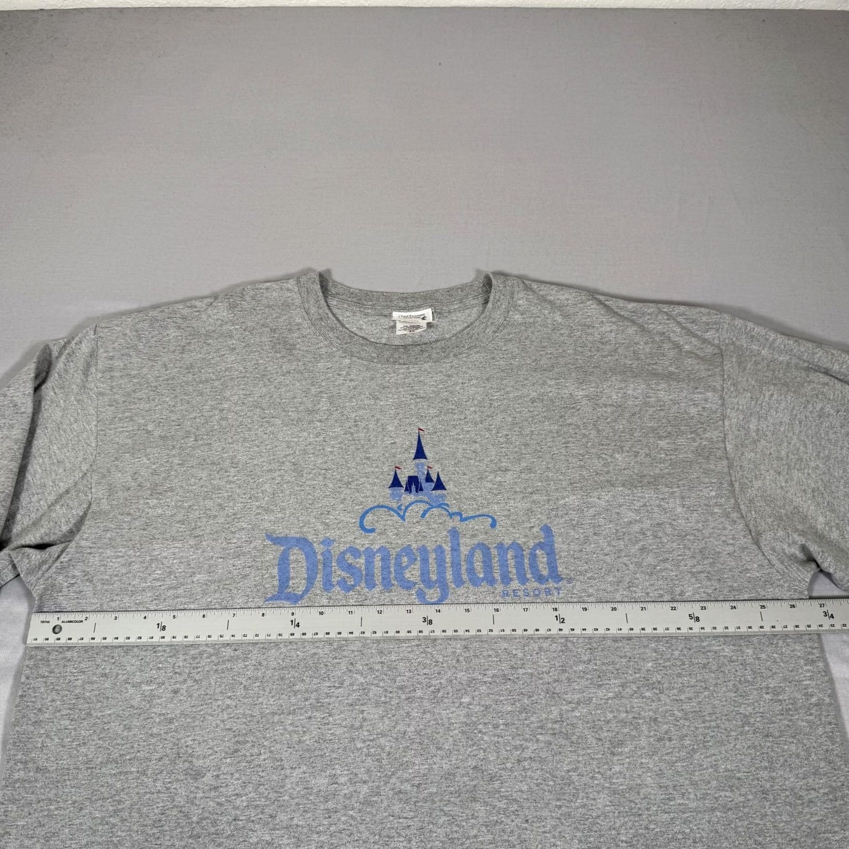 Disney VINTAGE Disney Shirt Mens 3XL Gray Disneyland Cast Exclusive Resort Employee Tee Size US XXL / EU 58 / 5 - 4 Thumbnail