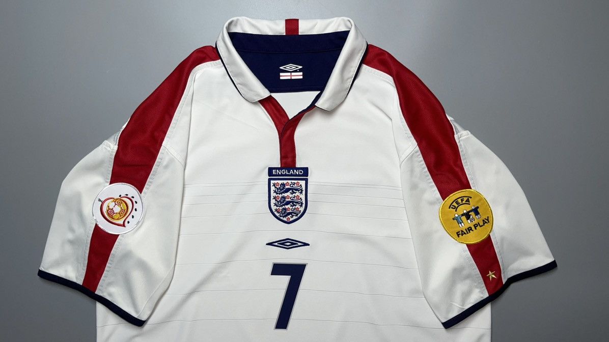 Umbro ENGLAND UMBRO 2004 EURO FOOTBALL HOME JERSEY #7 BECKHAM Size US XL / EU 56 / 4 - 3 Thumbnail