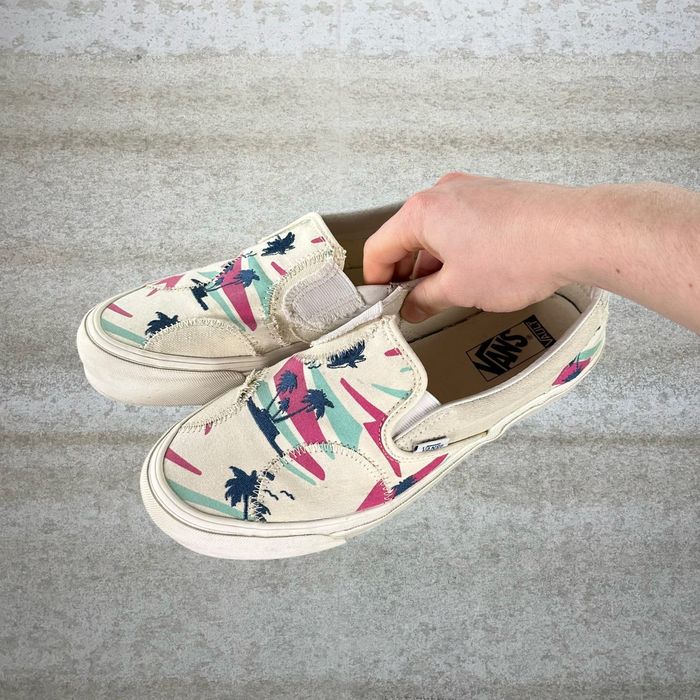 Vans hotsell shoes miami