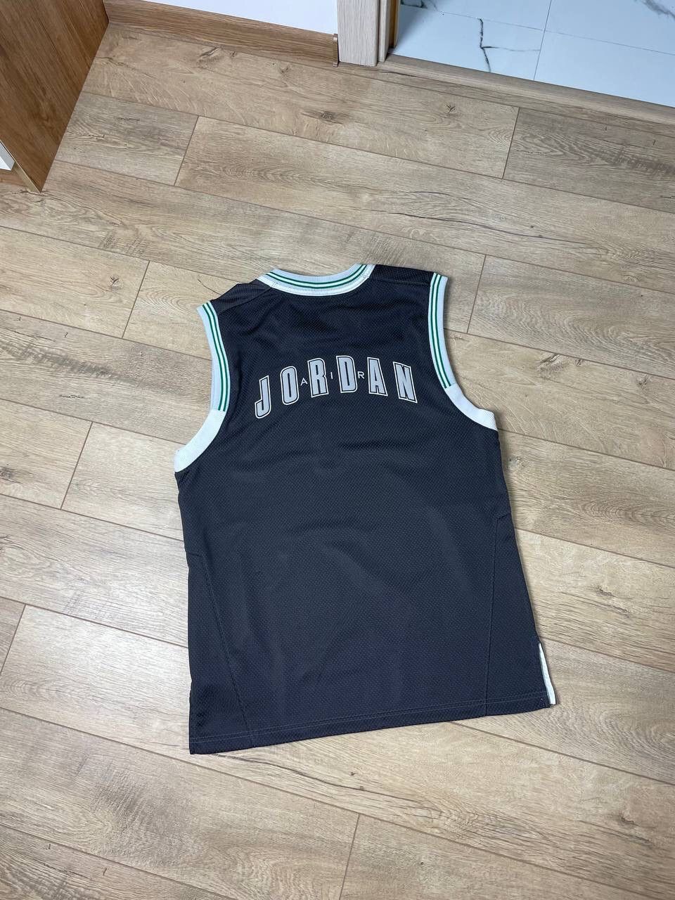 Jordan Brand × Vintage Vintage Y2K Air Jordan 23 Big Logo Singlet Jersey Tee Shirt Size US L / EU 52-54 / 3 - 1 Thumbnail