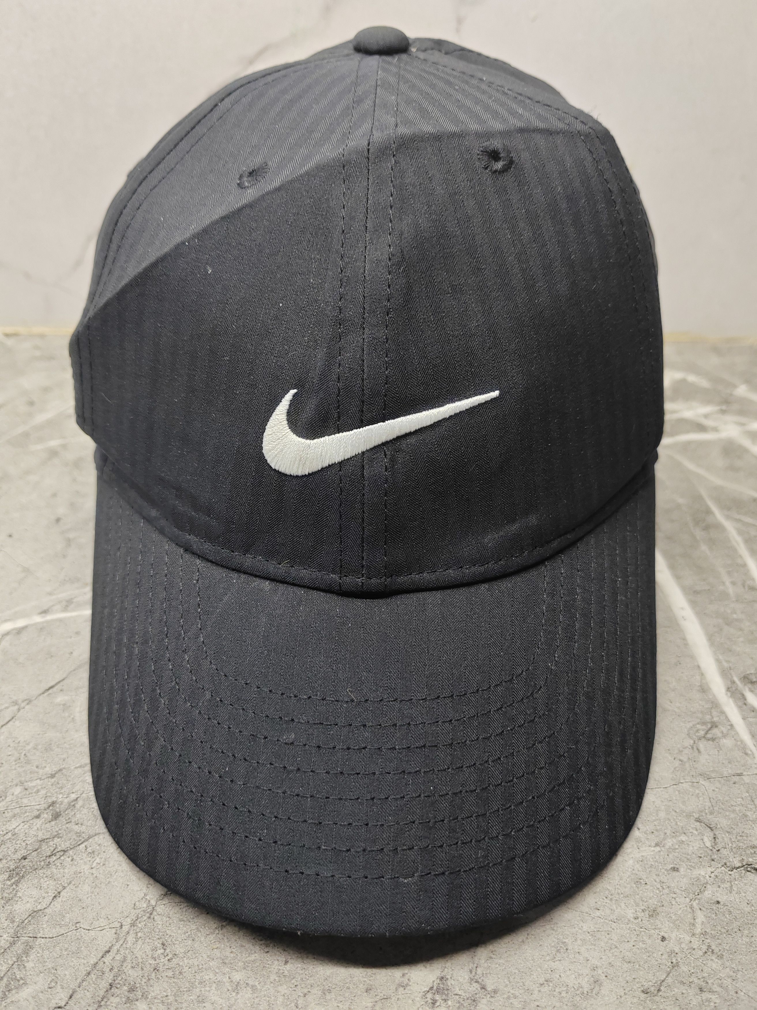 Nike Vintage Nike Golf Cap Hat Size ONE SIZE - 2 Thumbnail
