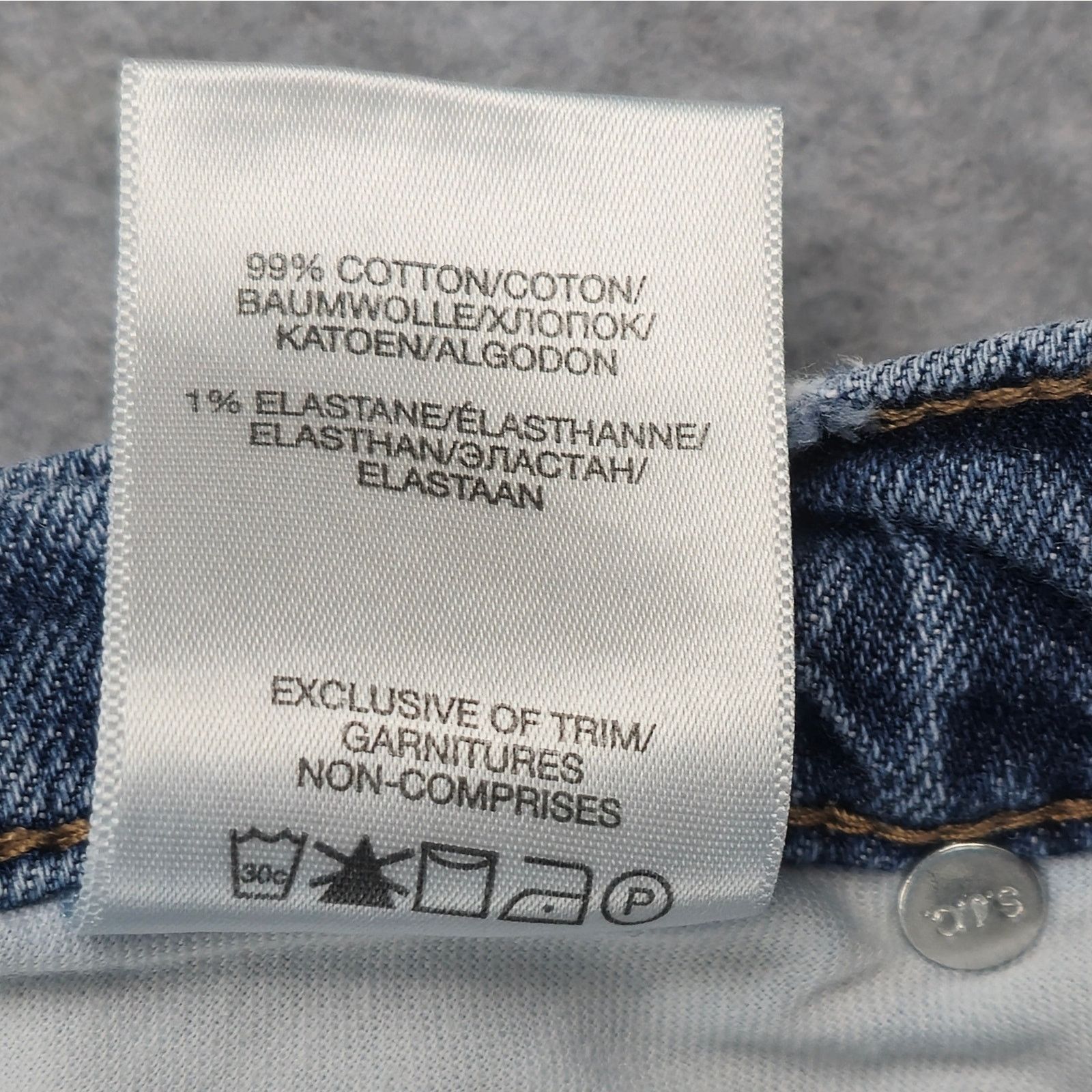 Silver Jeans Co. Silver Jeans 36x27 Not Your Boyfriends Distressed Raw Hem Size 36" / US 14 / IT 50 - 13 Thumbnail