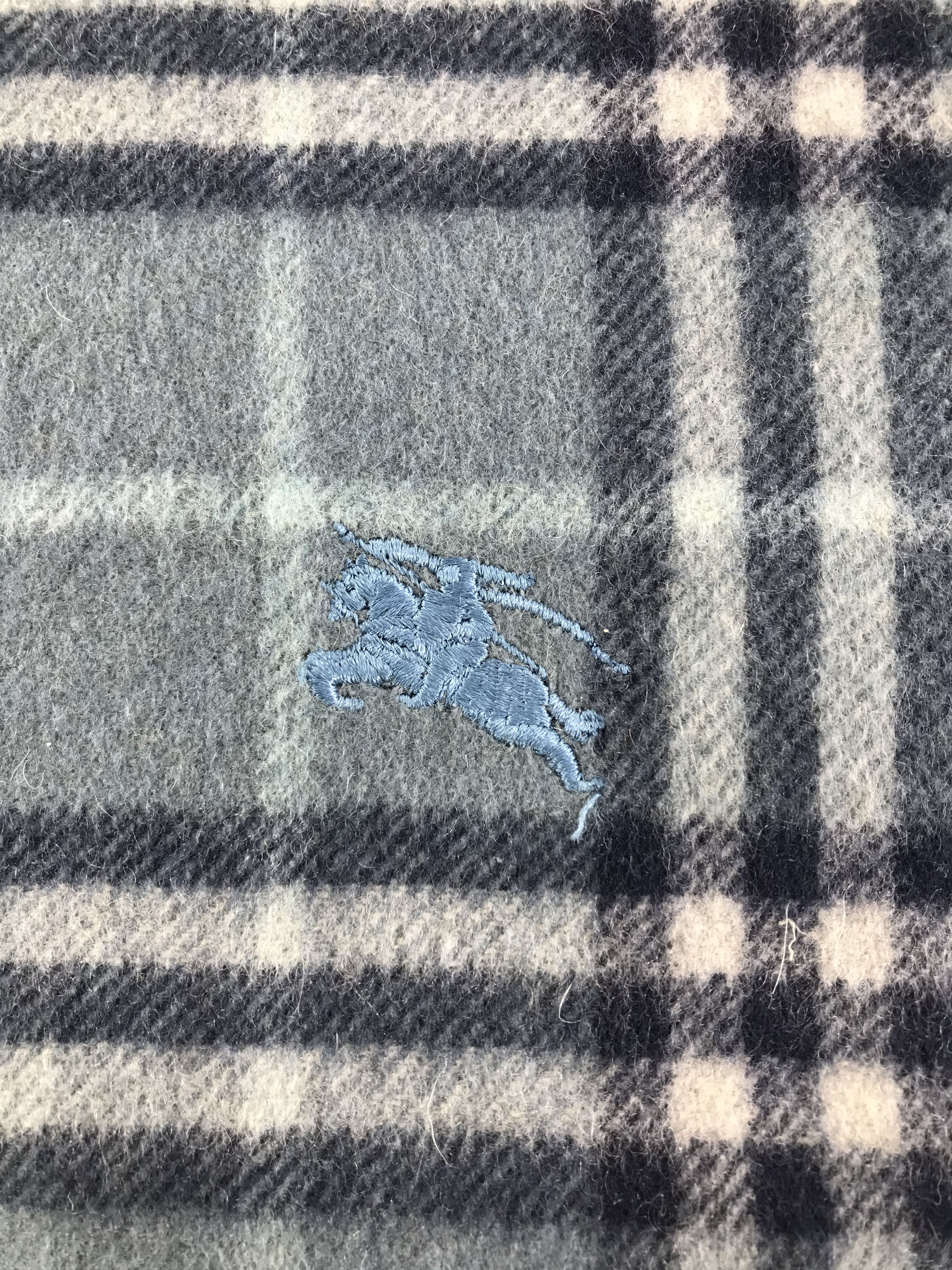 Burberry Vintage Burberry Scarf/Muffler/Neckwear MF1379 Size ONE SIZE - 5 Thumbnail