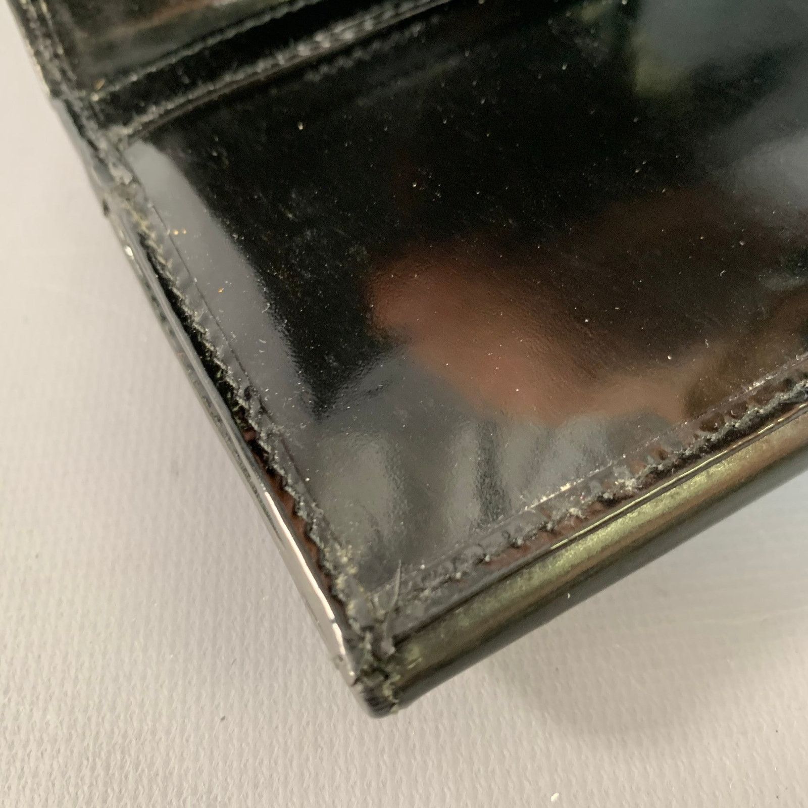 Gucci Black Embossed Monogram Logo Patent Leather Checkbook Wallet Size ONE SIZE - 4 Thumbnail