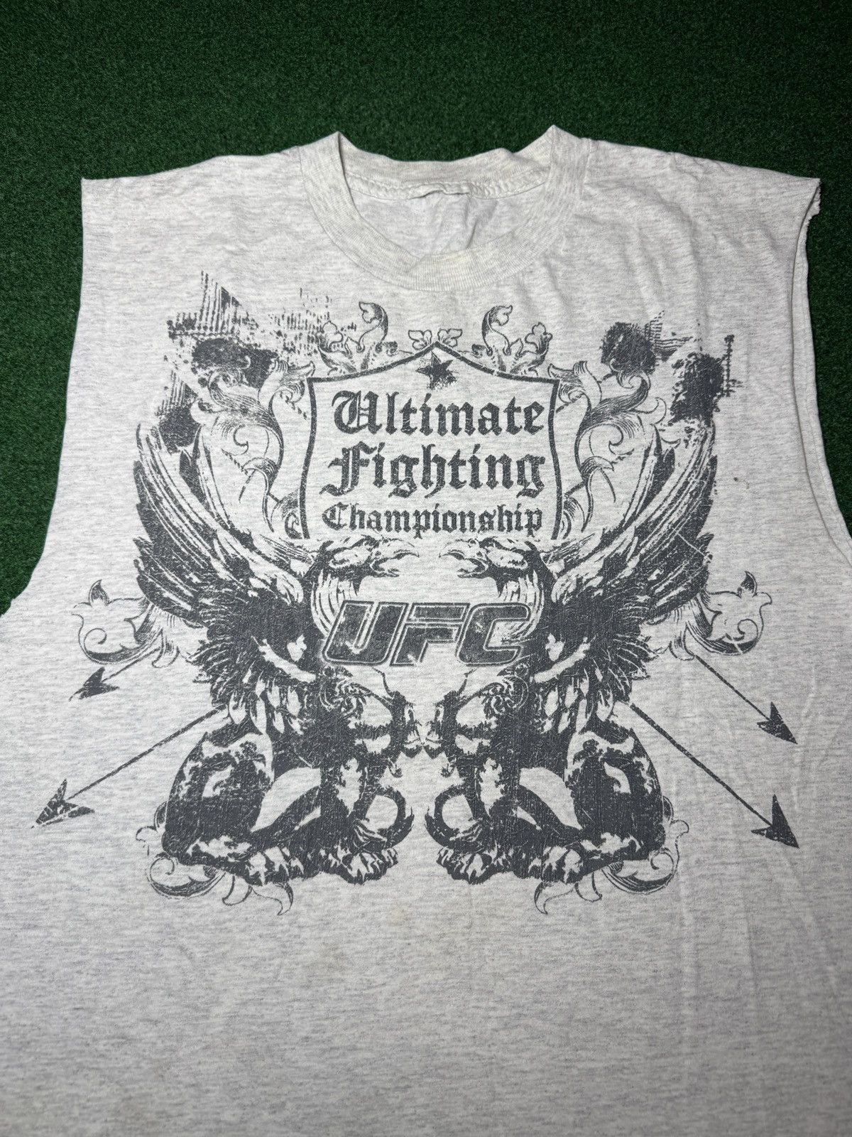 UFC Vintage UFC Y2K Tapout Fighting Cutoff Lrg Grunge T Shirt Size US L / EU 52-54 / 3 - 2 Thumbnail