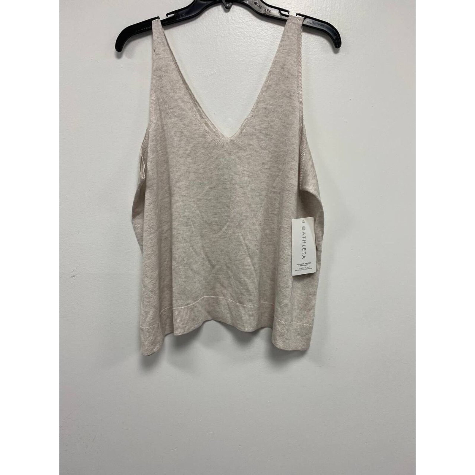 Athleta Athleta Womens Vneck Tank Top Daydream Size 1X A000041 Size ONE SIZE - 8 Thumbnail