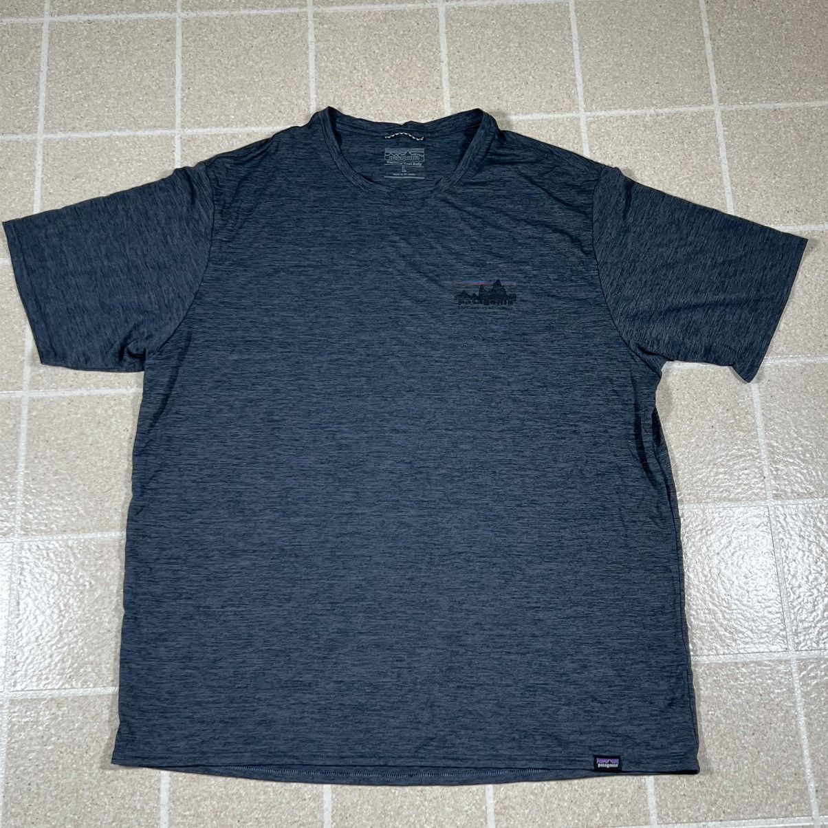Patagonia Patagonia Shirt Large Capilene Cool Daily Logo Blue T Shirt Size US L / EU 52-54 / 3 - 1 Thumbnail