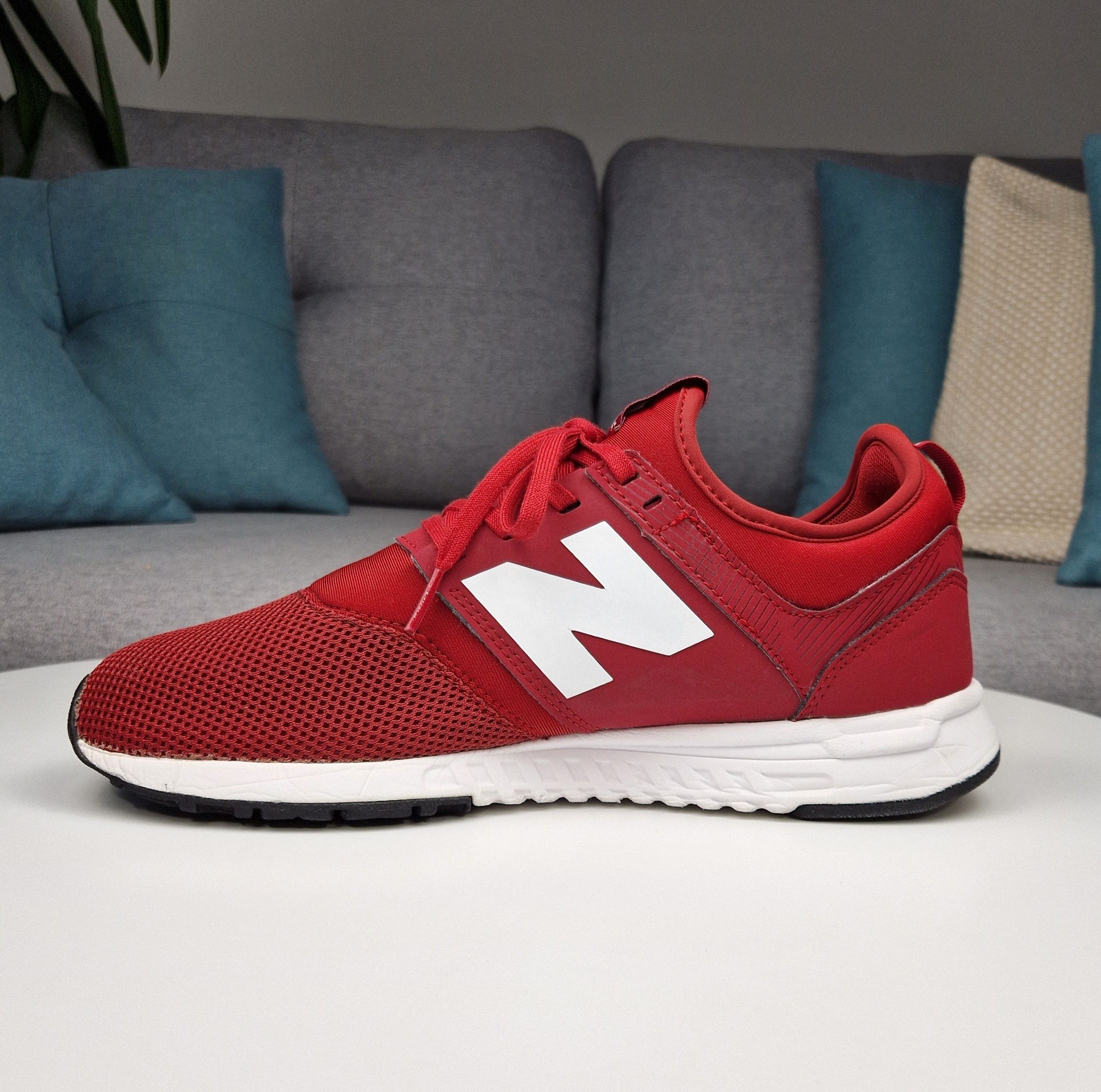 New Balance New Balance 247 Liverpool mens sneakers Champions League Size US 8 / EU 41 - 6 Thumbnail
