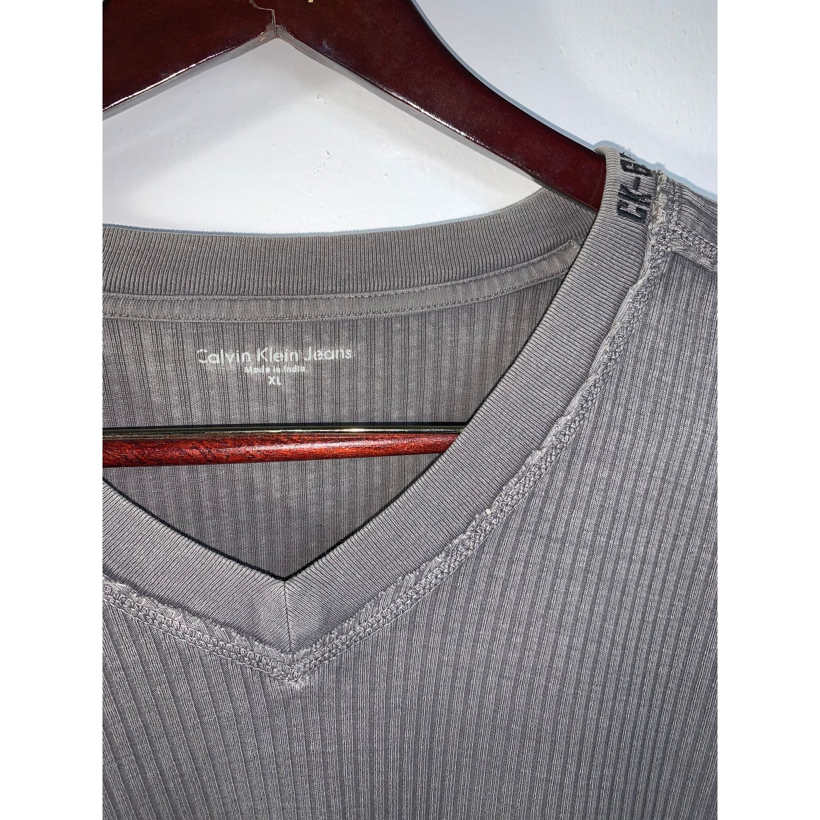 Calvin Klein Calvin Klein Jeans Dark Gray V-Neck Henley Men’s XL Size US XL / EU 56 / 4 - 5 Thumbnail