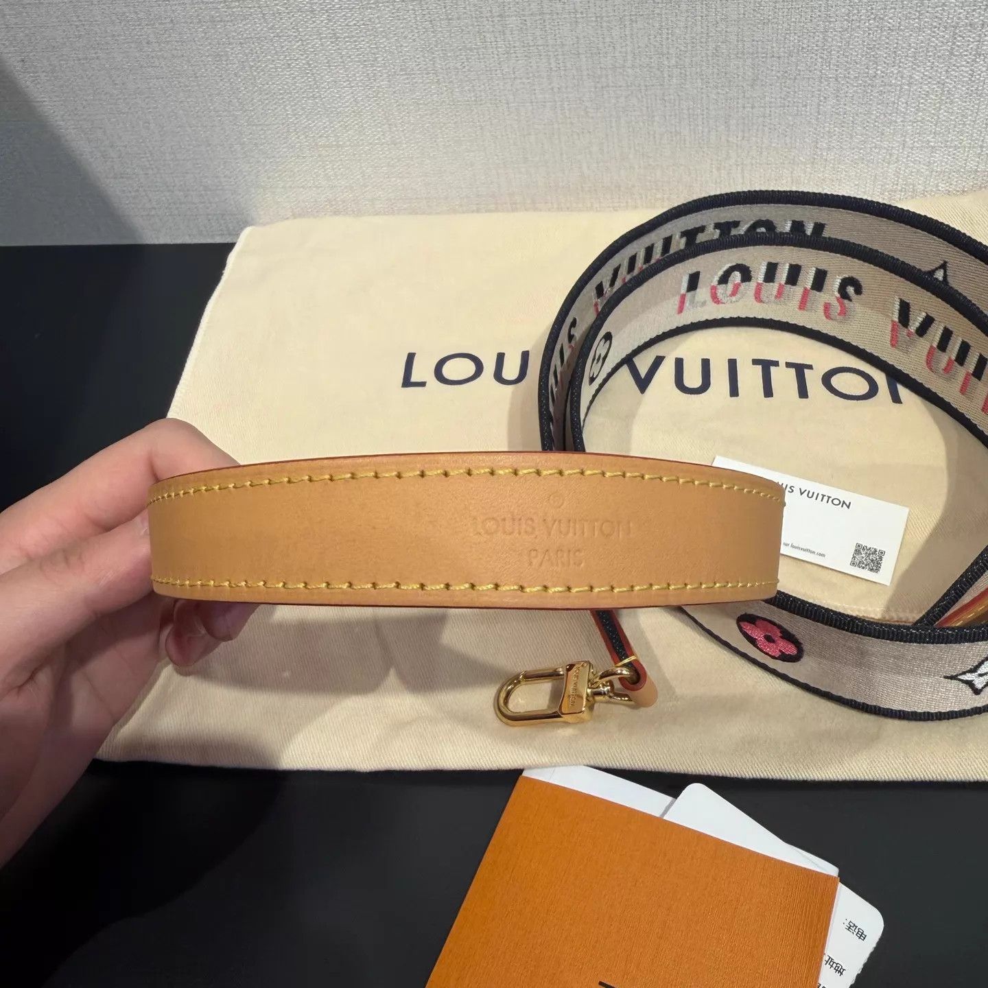 Louis Vuitton LV Baguette PM 98 New Receipt Flaws as pic Size ONE SIZE - 6 Thumbnail