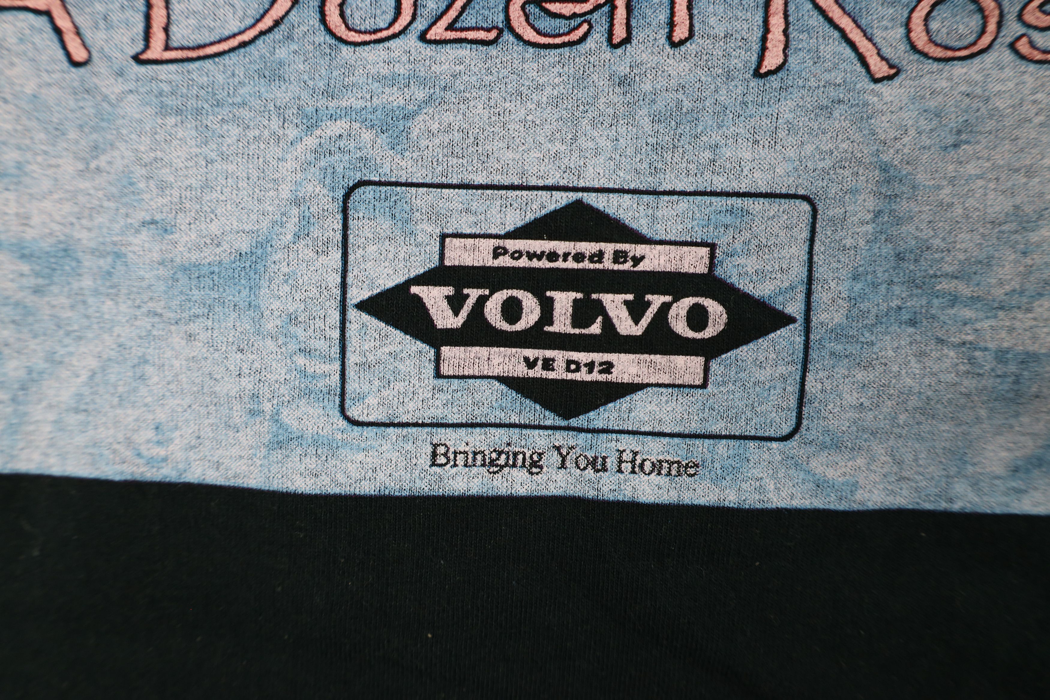 Vintage Vintage 80s Volvo Mattea Eighteen Wheels Dozen Roses T-Shirt Size US XXL / EU 58 / 5 - 9 Thumbnail
