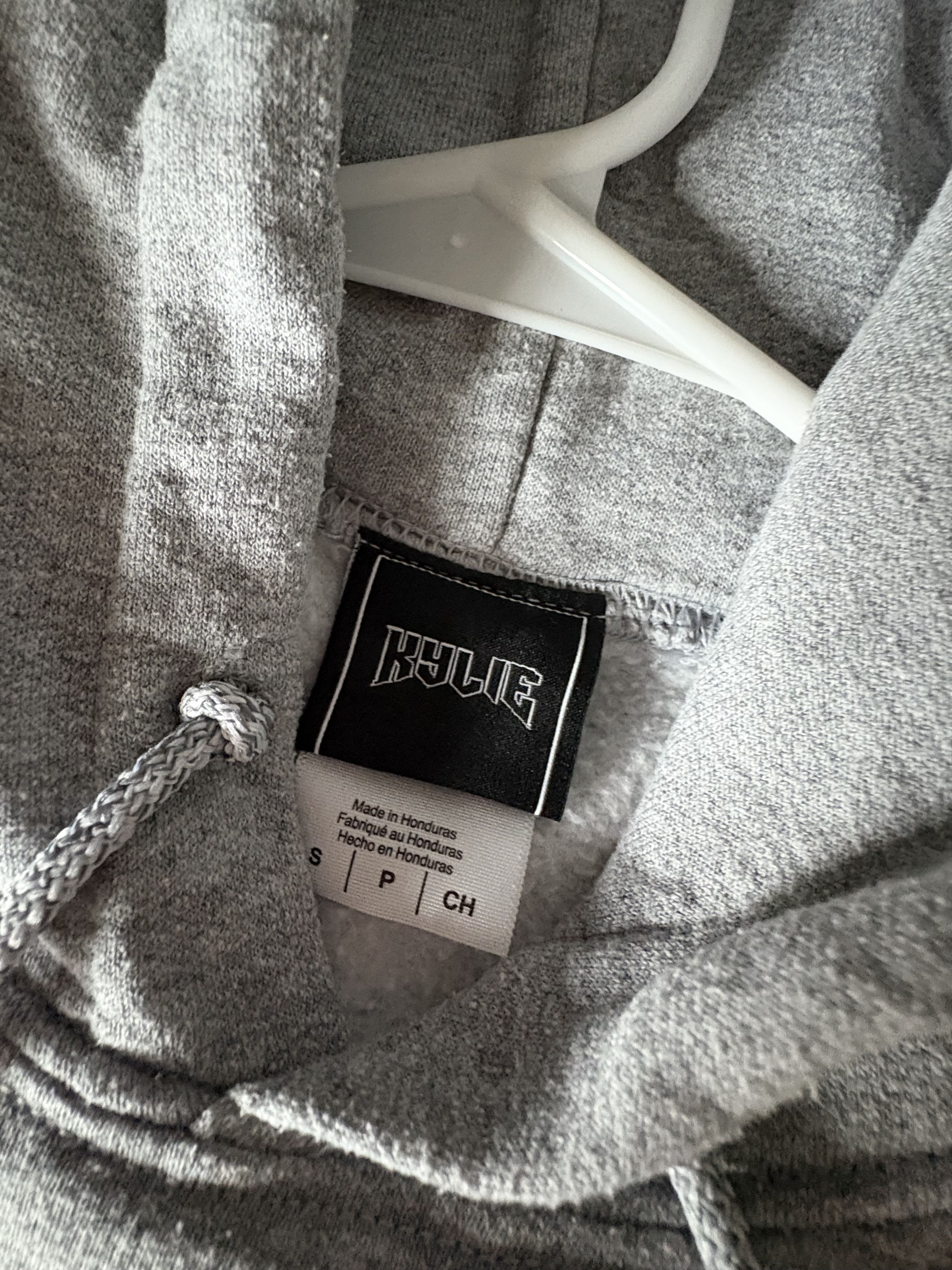 Kylie Jenner Kylie gray photoshoot hoodie Size US S / EU 44-46 / 1 - 2 Thumbnail