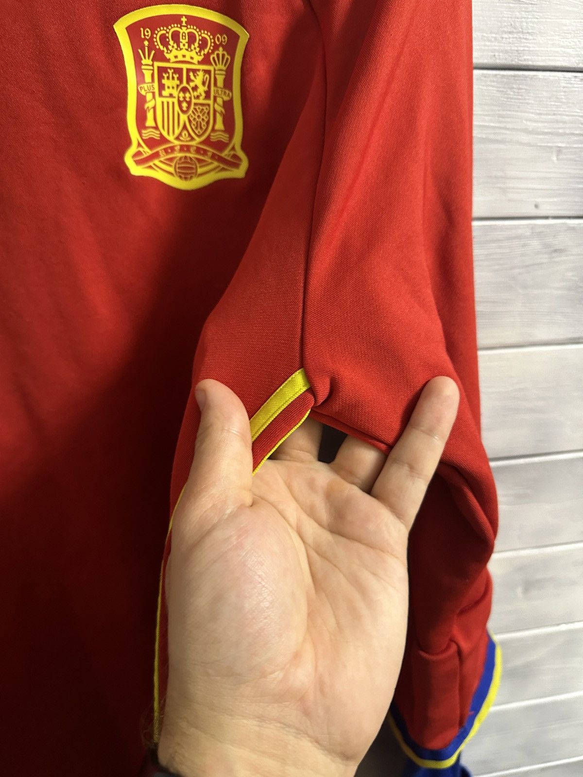 Vintage Rare Soccer Long-Sleeve Adidas Spain Training Form Size US L / EU 52-54 / 3 - 8 Thumbnail