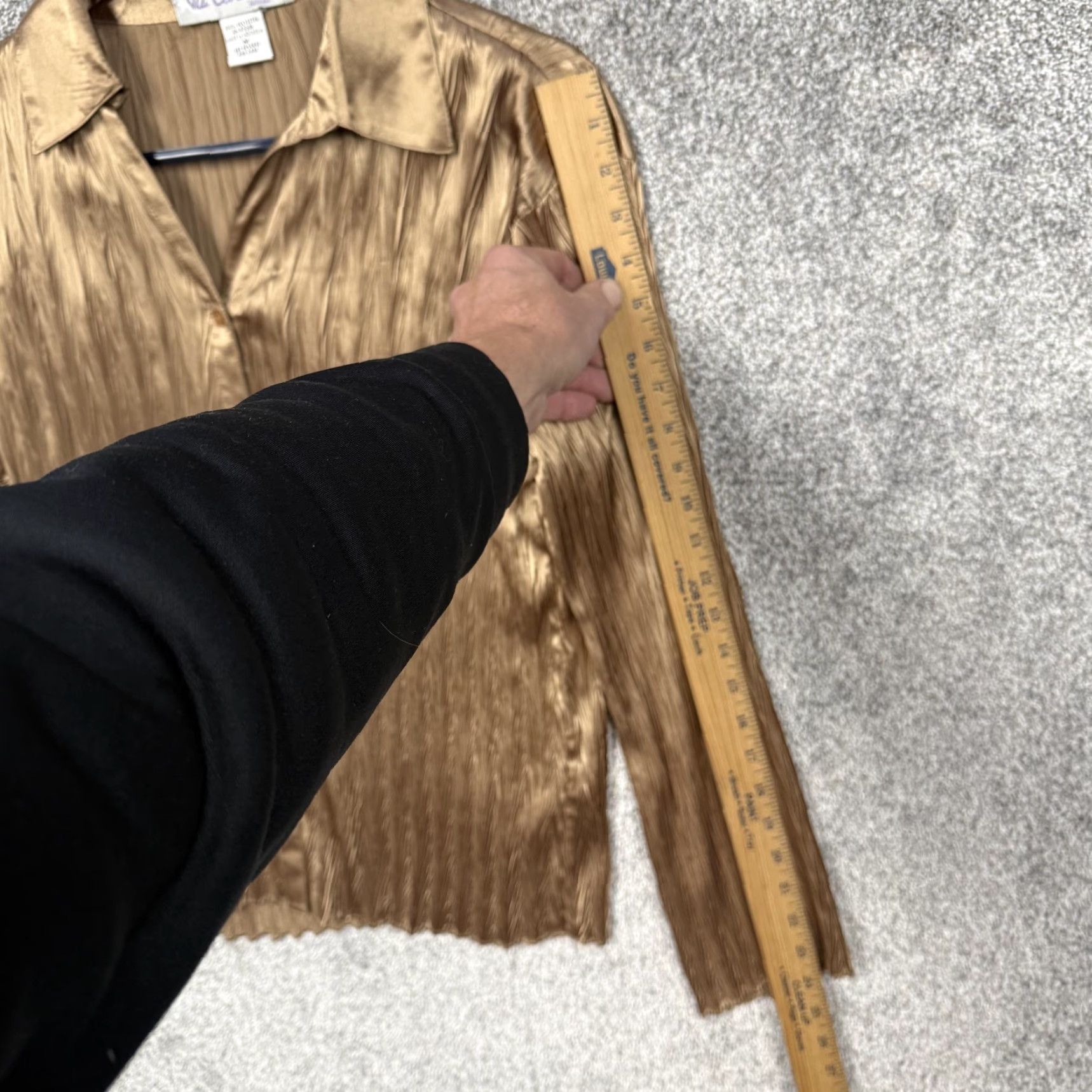 Vintage VIA CONDOTTI Blouse Gold Pleated Button Up M Women’s Party Top Size M / US 6-8 / IT 42-44 - 3 Thumbnail