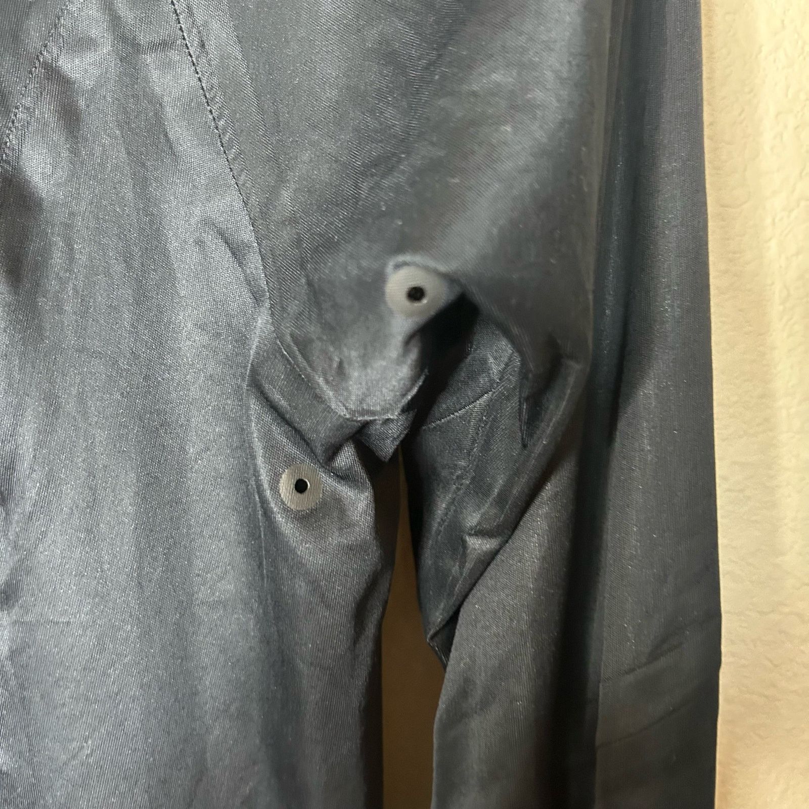 PEARL iZUMi Pearl Izumi Jacket Womens Lightweight Cycling Black Size M Size M / US 6-8 / IT 42-44 - 3 Thumbnail