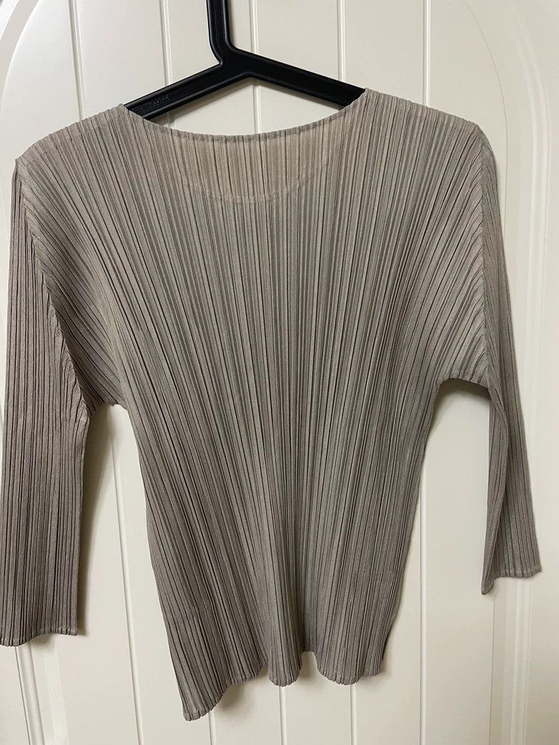Issey Miyake Issey Miyake size:3 Grey pleated long-sleeved shirt Size M / US 6-8 / IT 42-44 - 5 Thumbnail